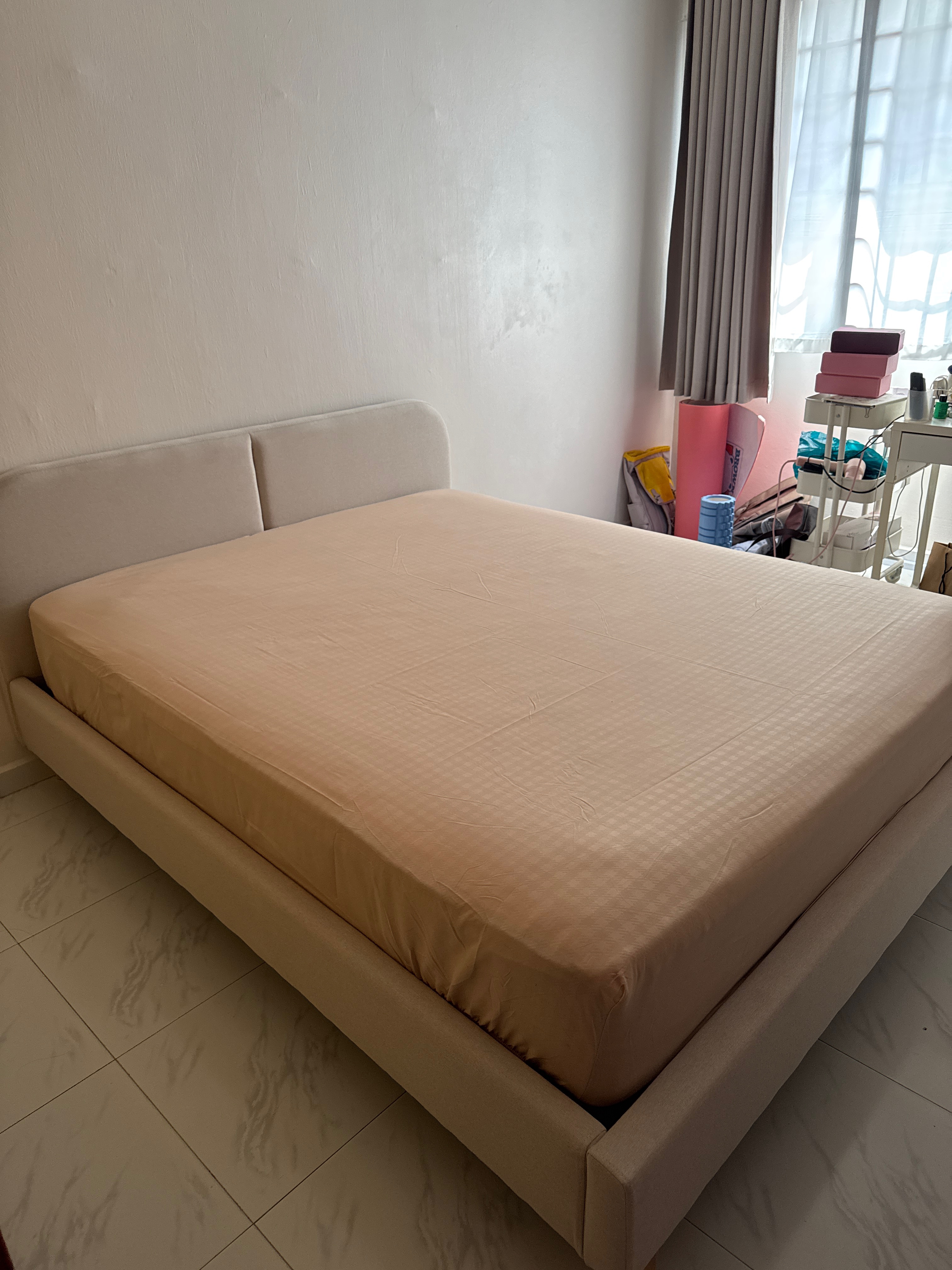 Customer home photo 5: sturdy bedframe, delivery was prompt and assembly took around 20 mins. very happy purchase:)