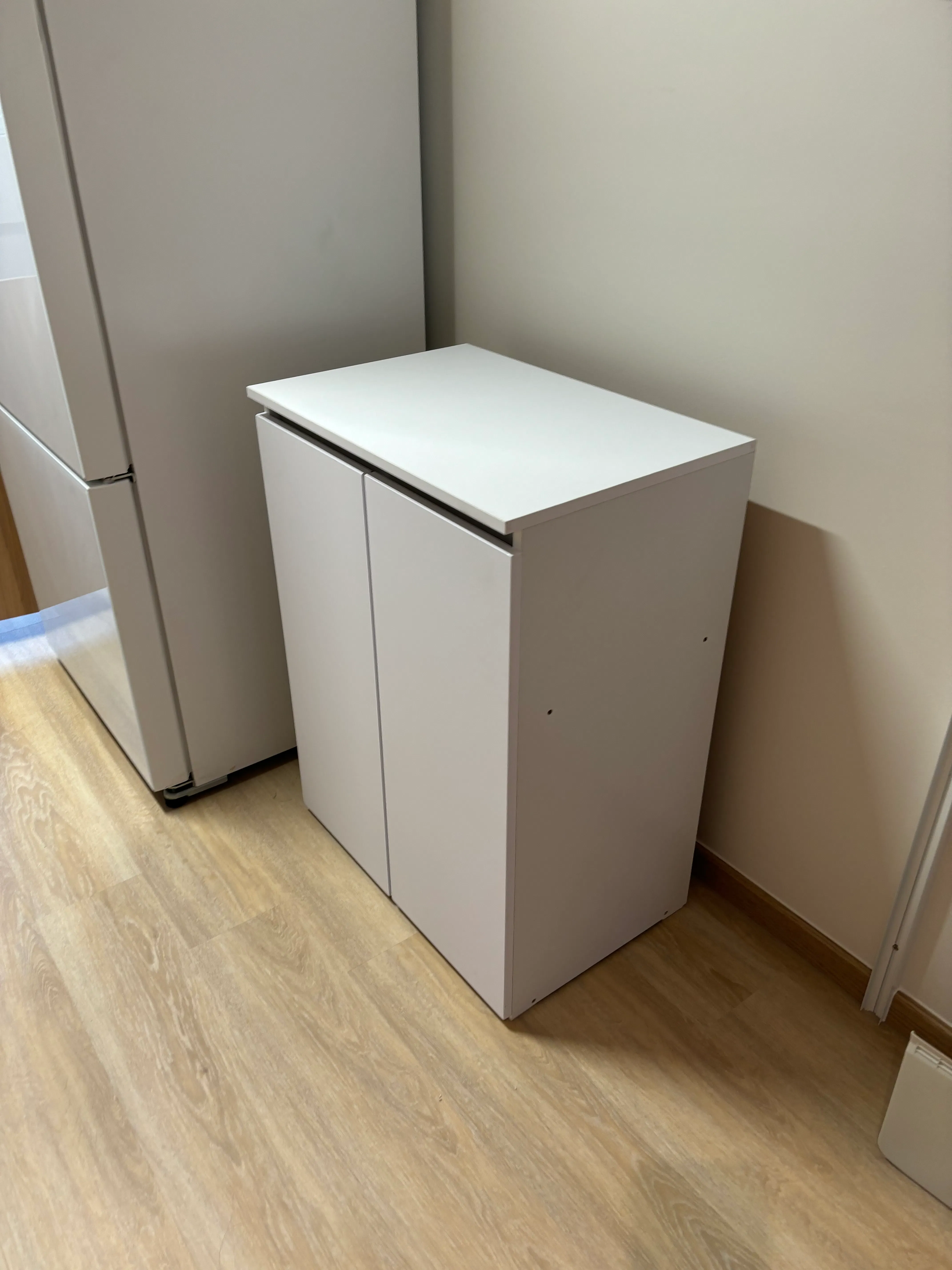 Muse Cabinet 0.6m - White