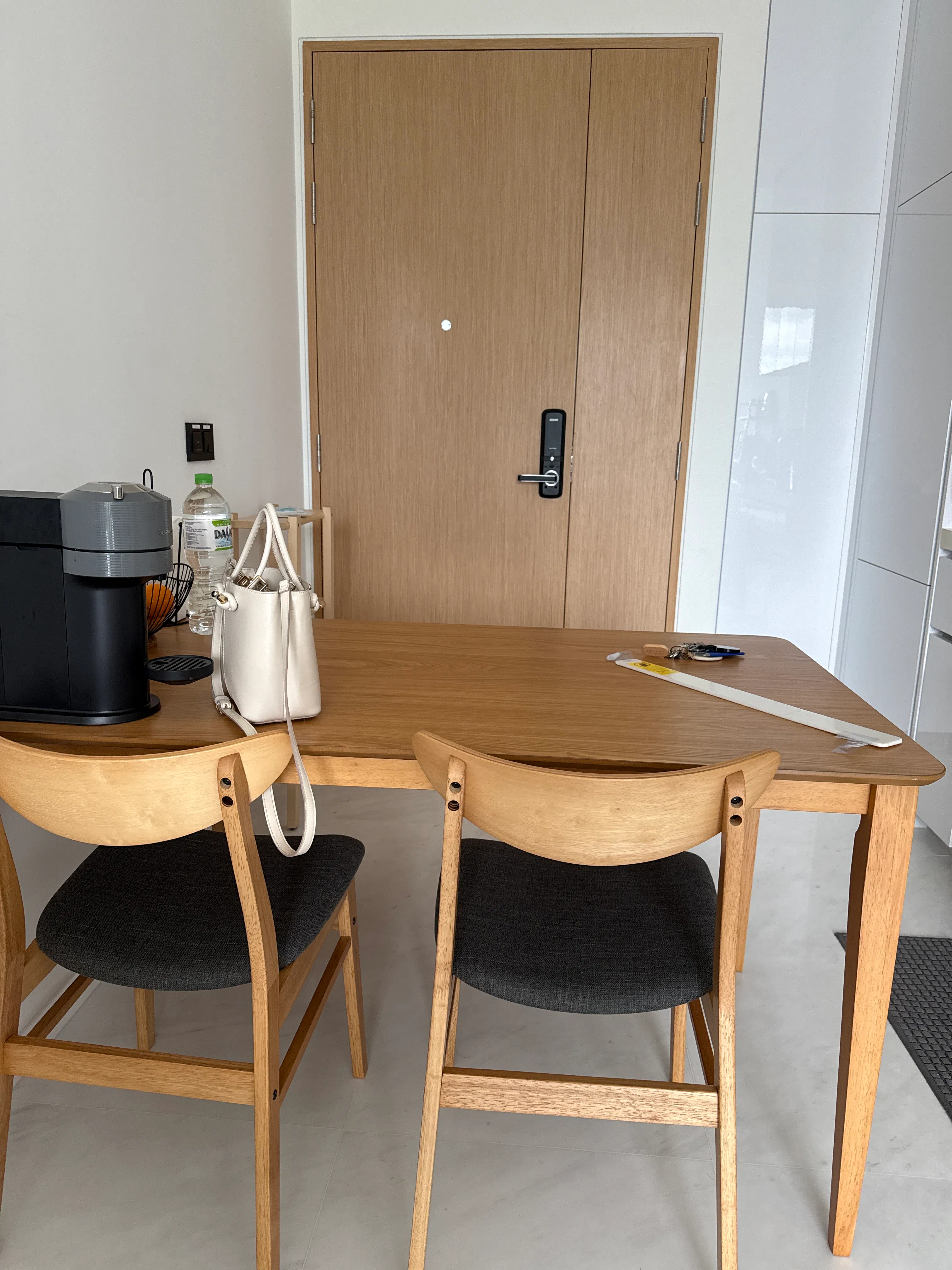Customer home photo 1: Very nice table and chair.