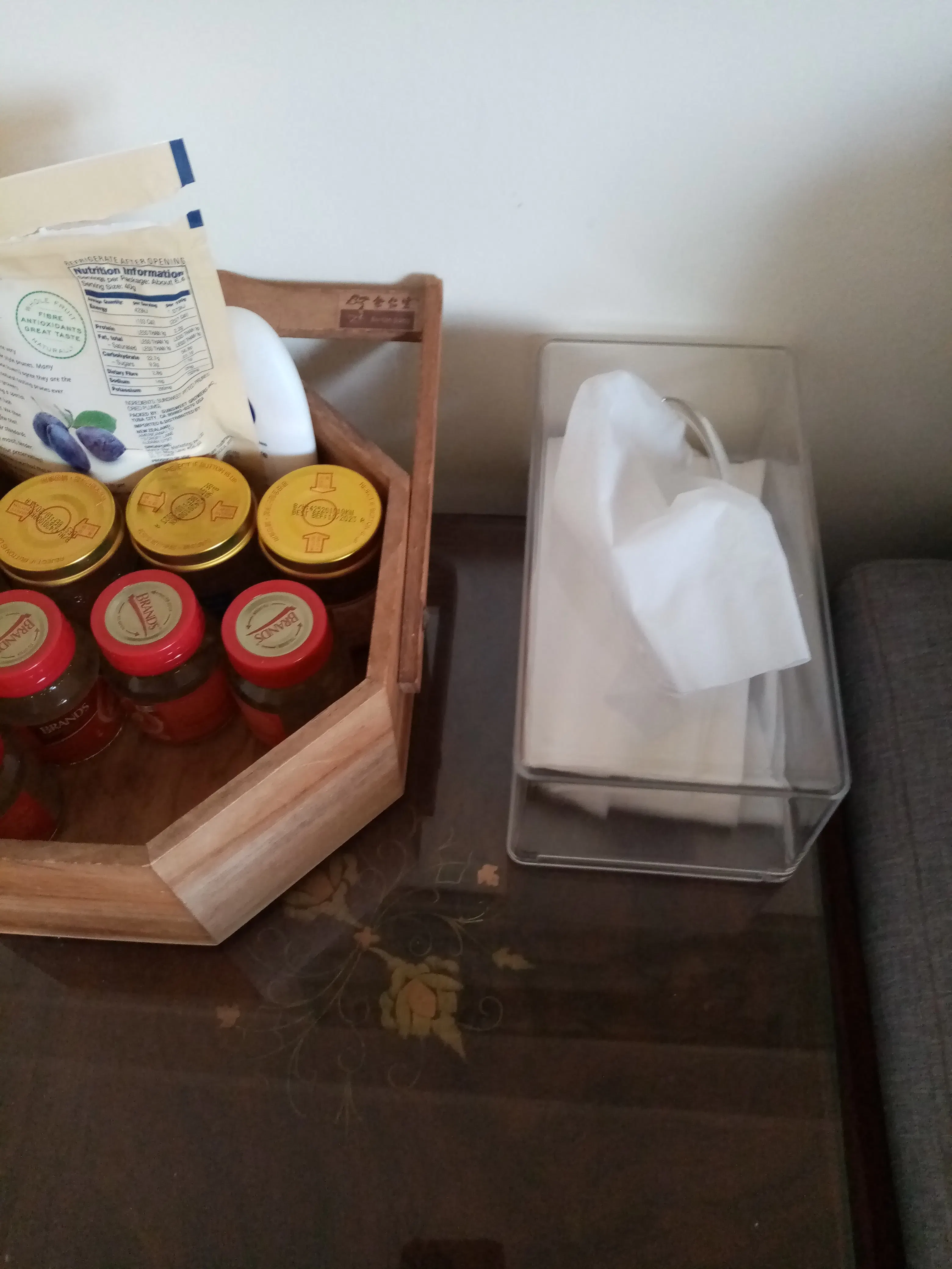 Customer home photo 4: Love my tissue box. Pleasing to the eye and functional.