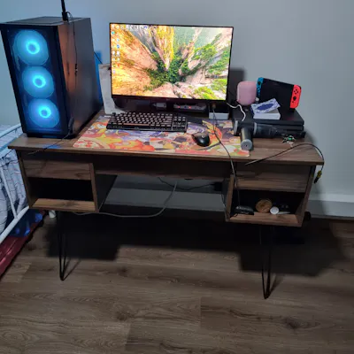 Customer home photo 1: Items received in great condition.
Great quality & great display.
Excellent service & smooth delivery. All fixed nicely.
Fully satisfied.