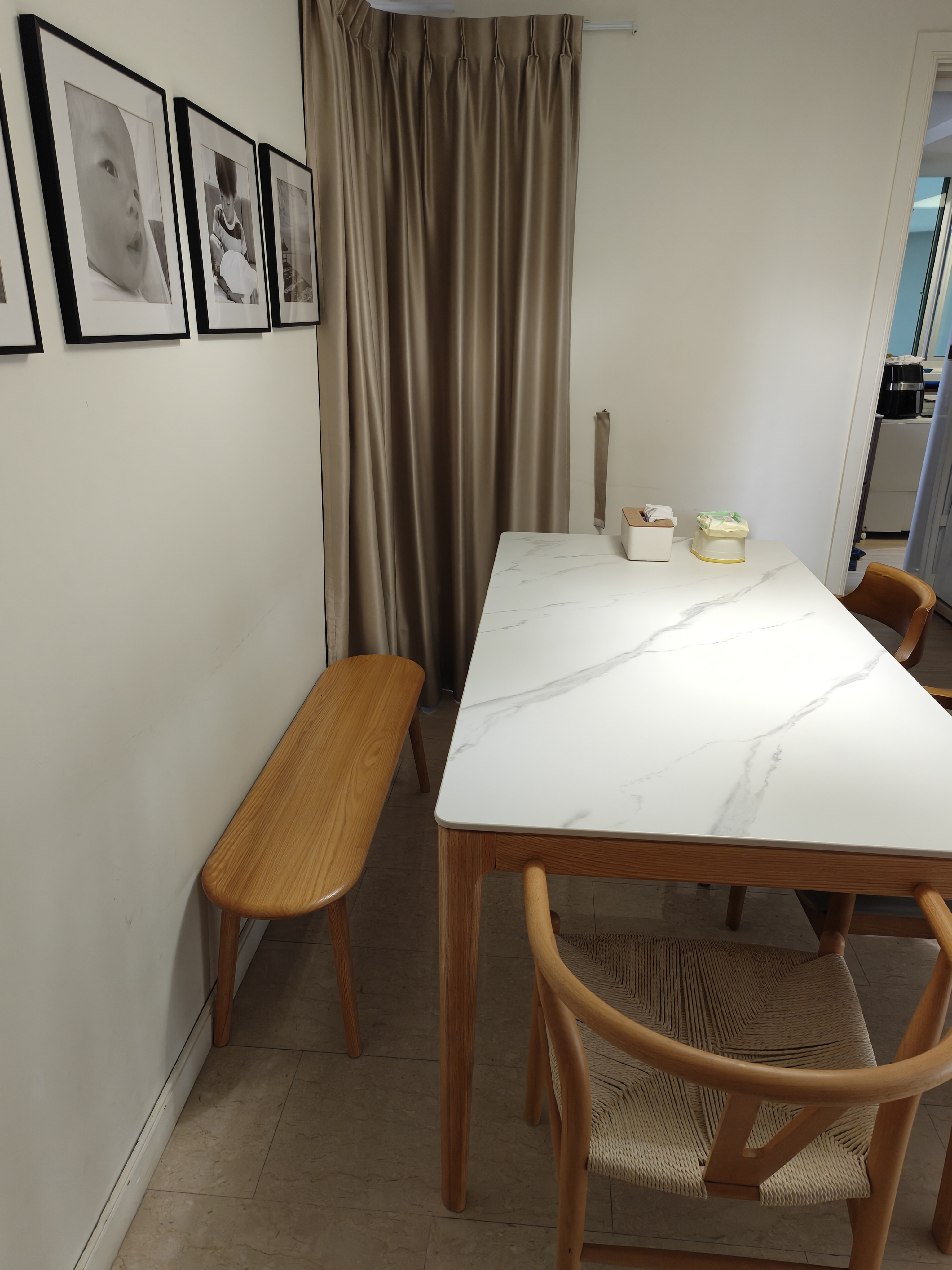 Customer home photo 2: Fits the Adelyn table perfectly. Entire bench is oak wood and high quality. Can tell from the weight of the bench. It's sturdy as it allows up to 160KG