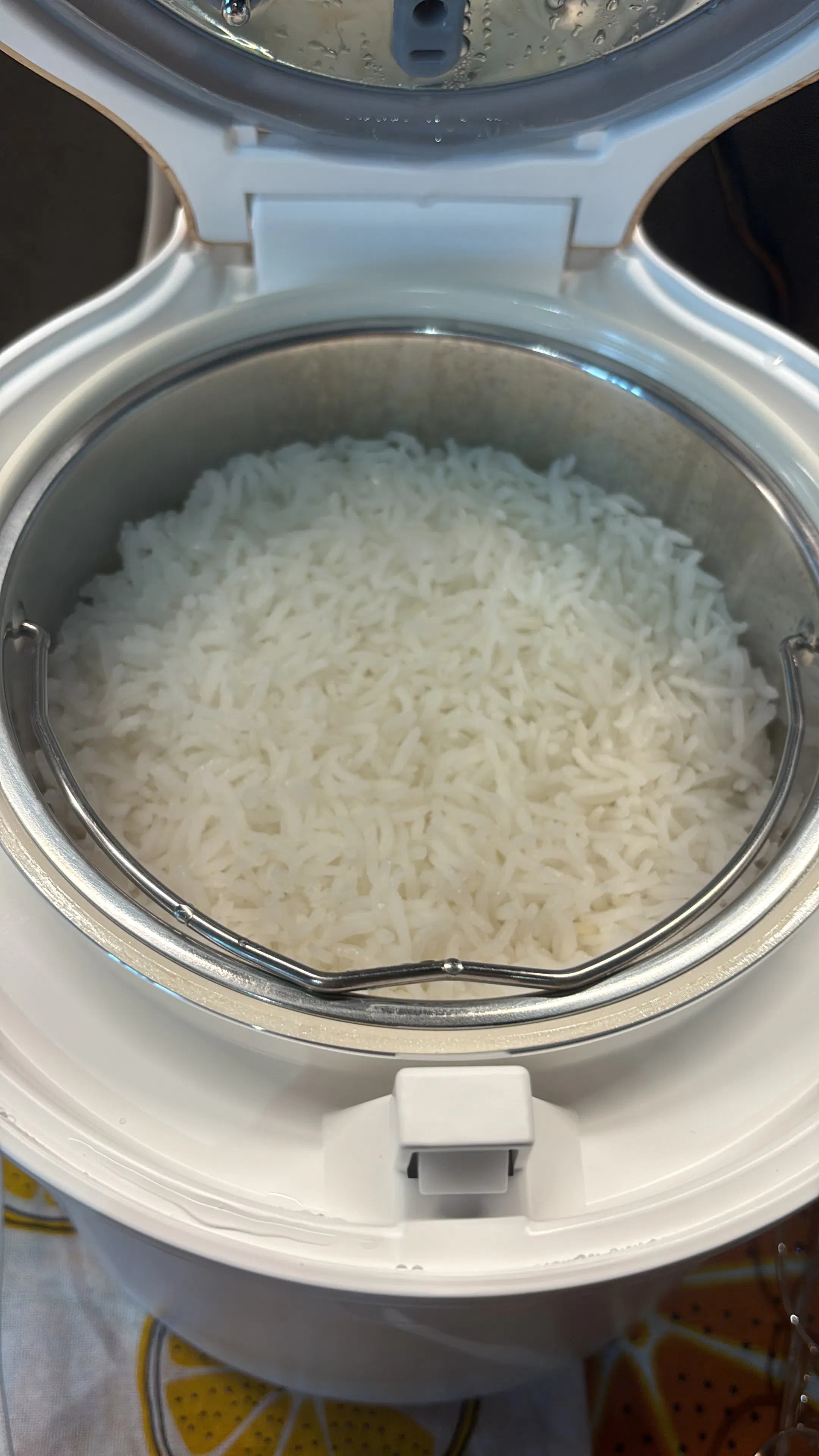 TOYOMI 0.8L SmartDiet Micro-Com Rice Cooker RC 2090LC - White