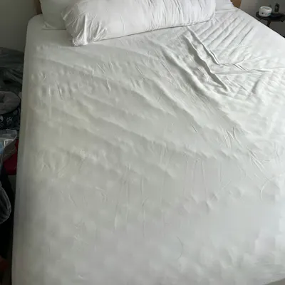 Customer home photo 8: Comfortable yet firm and supportive. Very pleased with this buy.