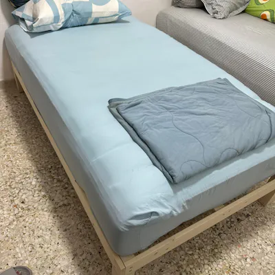Customer home photo 22: Yet to test it out but by looks. The thickness of them is already a win for us. We will feedback later if the claimed coolness is legit soon.
The delivery team was fast and efficient. And they came early too. No waiting for the whole day.