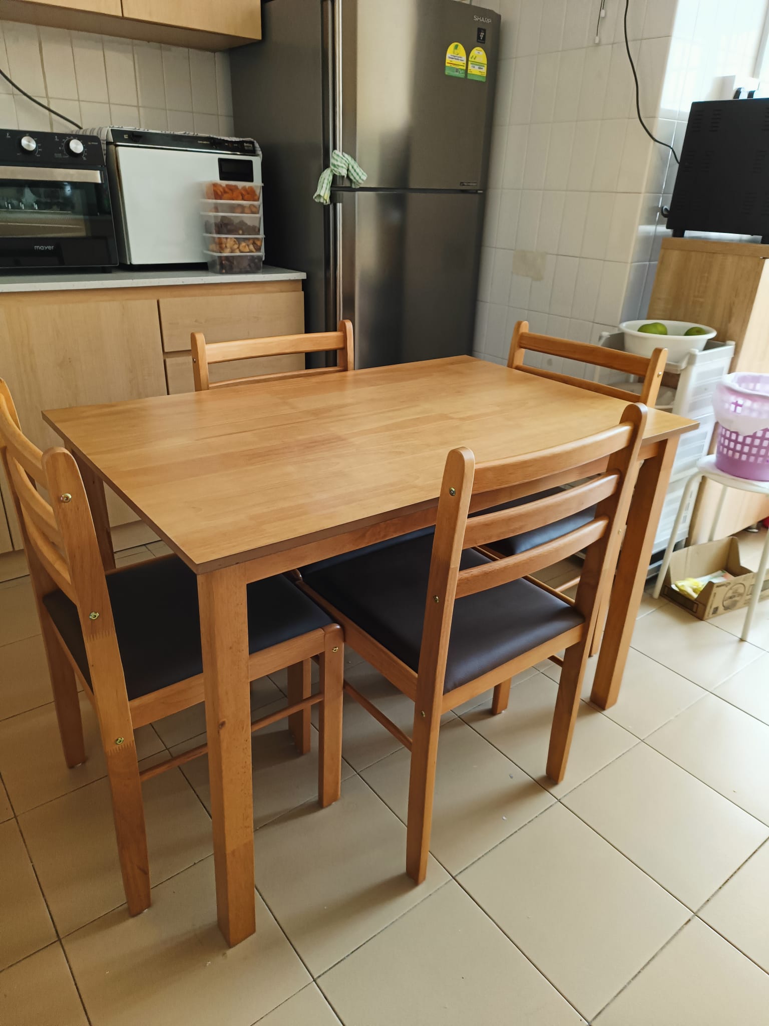Wald Dining Table 1.1m with 4 Wald Chairs - Natural