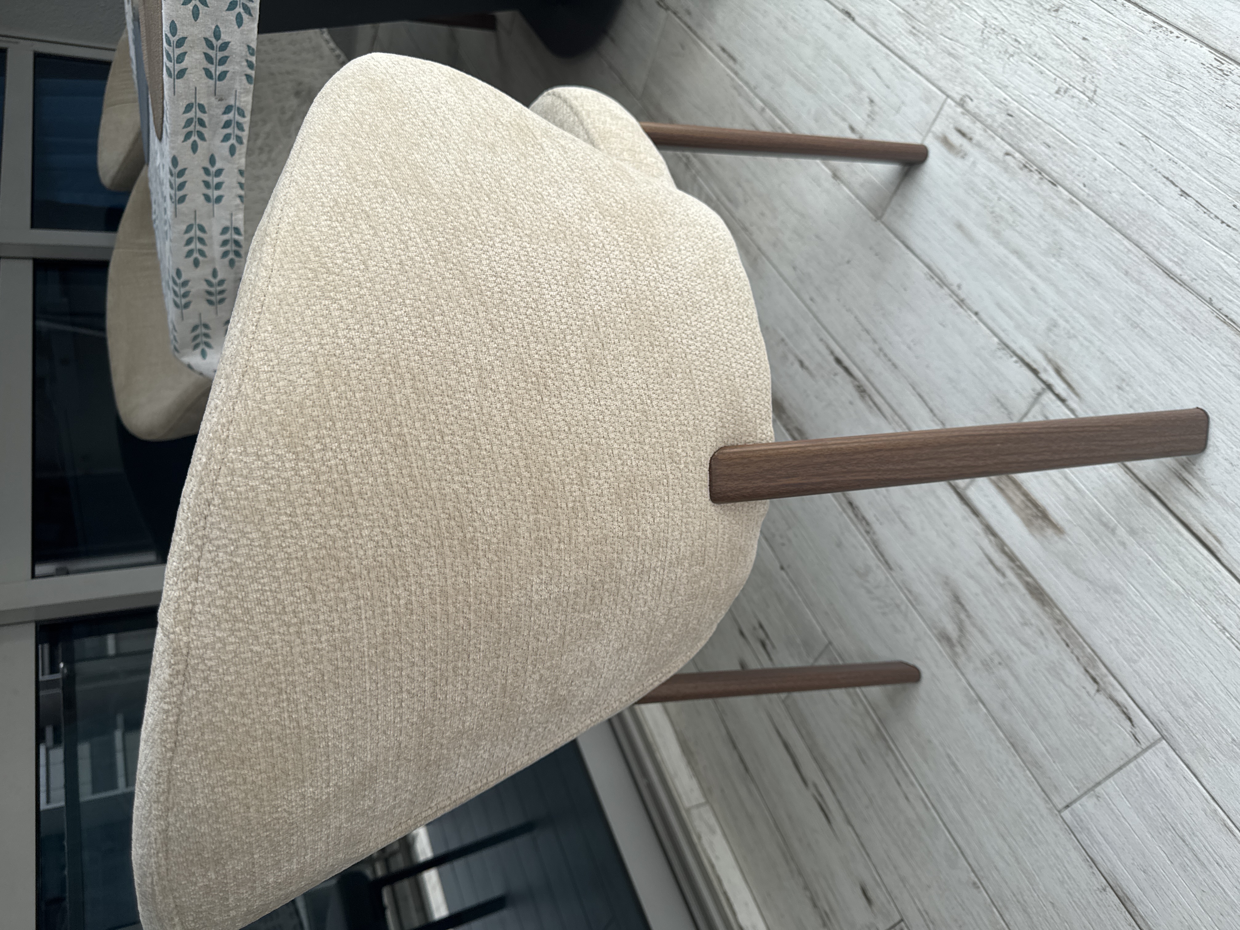 Customer home photo 1: Perfect chair! Loved it and it matches with the bench that we bought from hipvan as well 😊