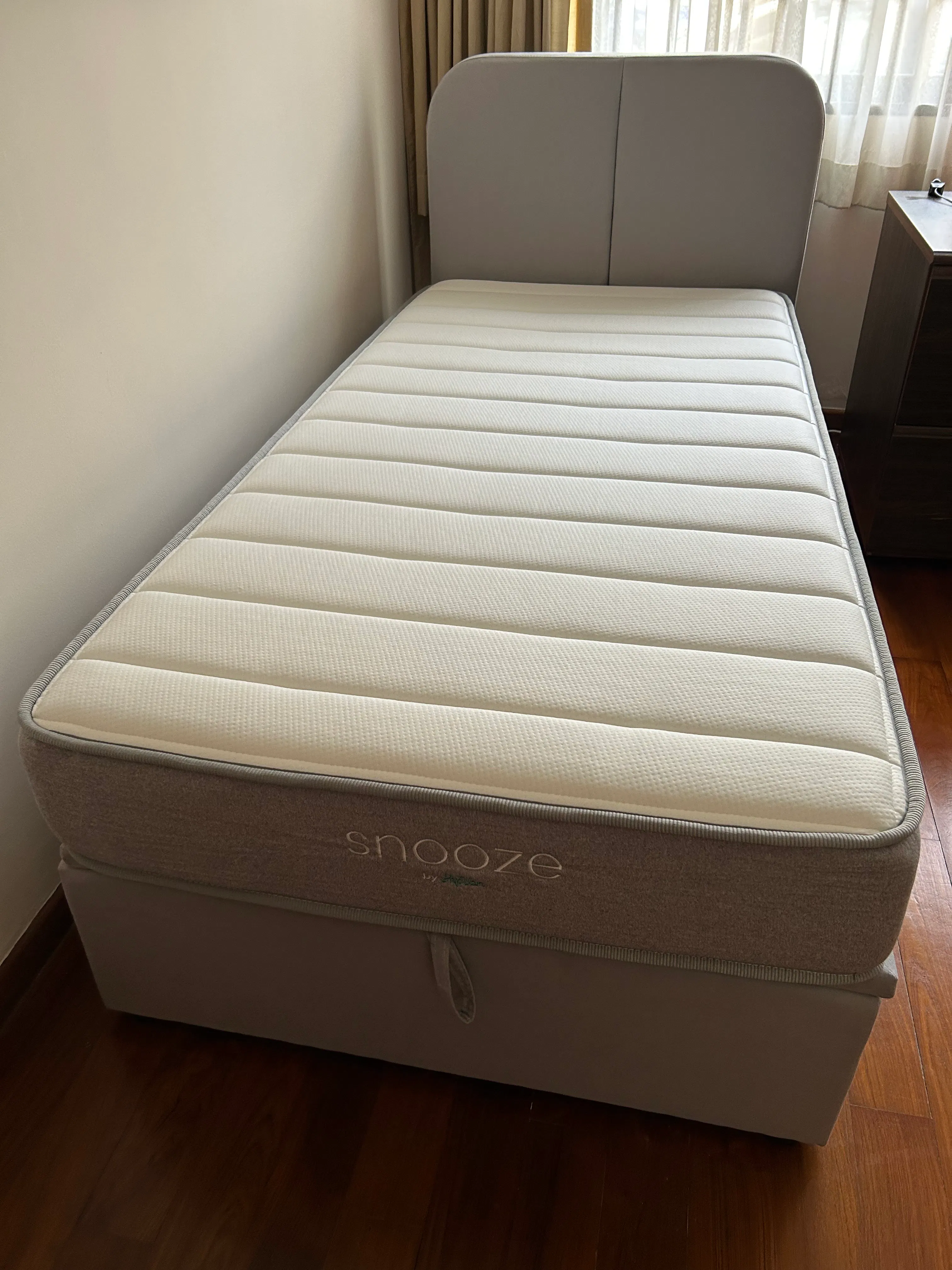 Customer home photo 25: Good entry level mattress. Value for money. Firm but comfortable. Very light mattress so may shift a bit on a platform bed. Good for guest room.