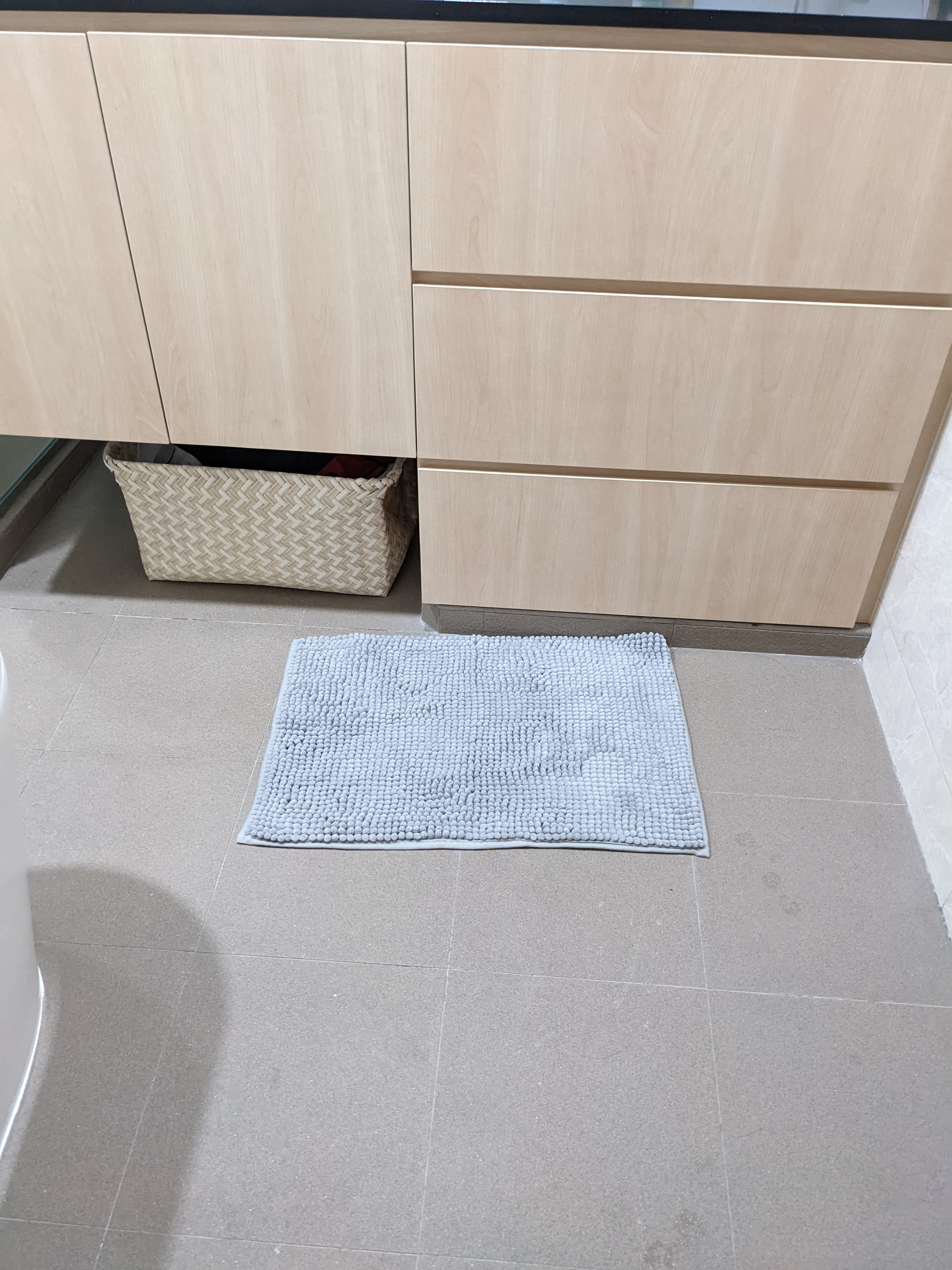 Customer home photo 7: Fluffy and absorbent. Bought 4 colours as got 2 bathrooms and to rotate when wash.