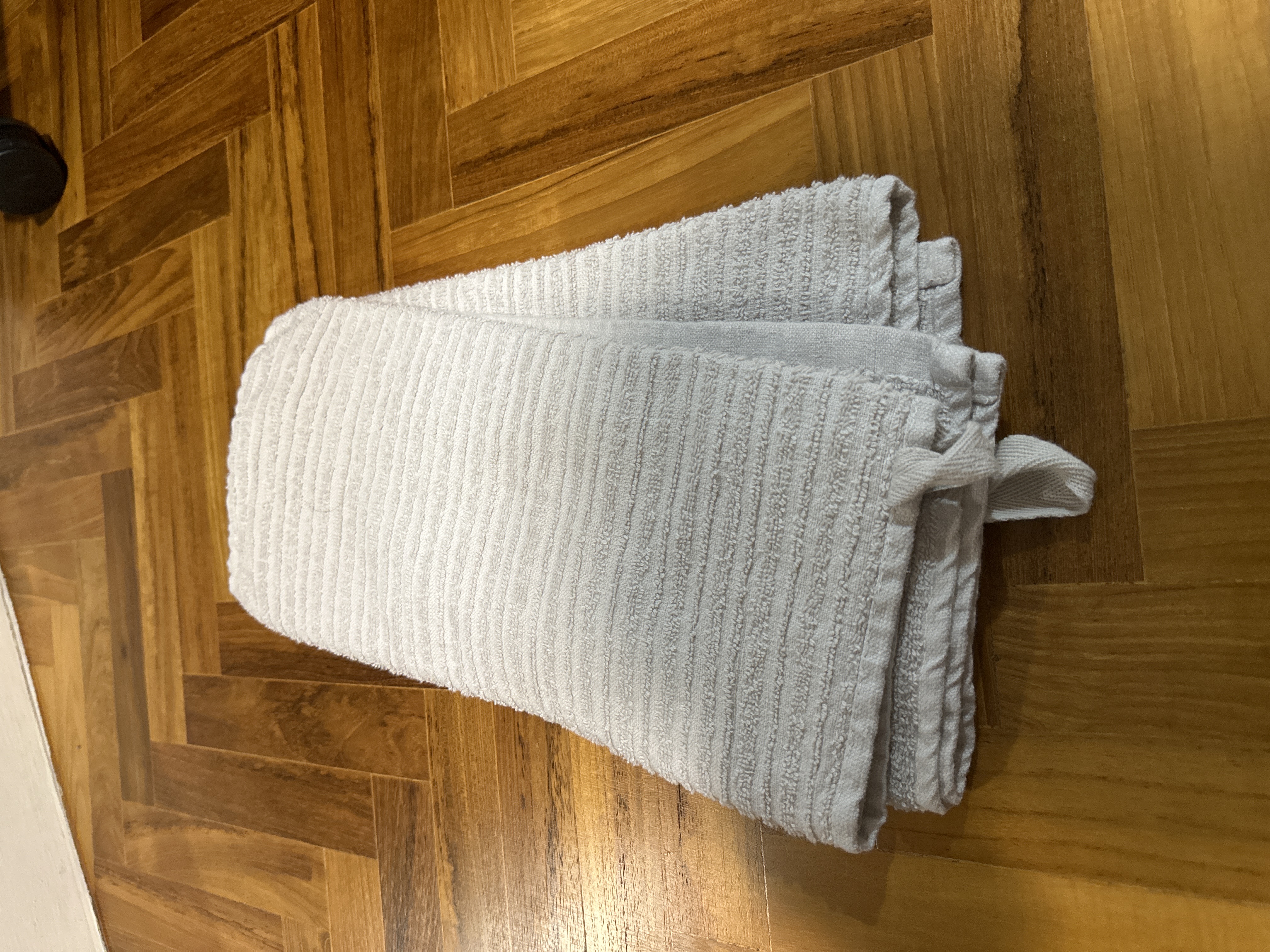 Customer home photo 16: Hand towels with hook!