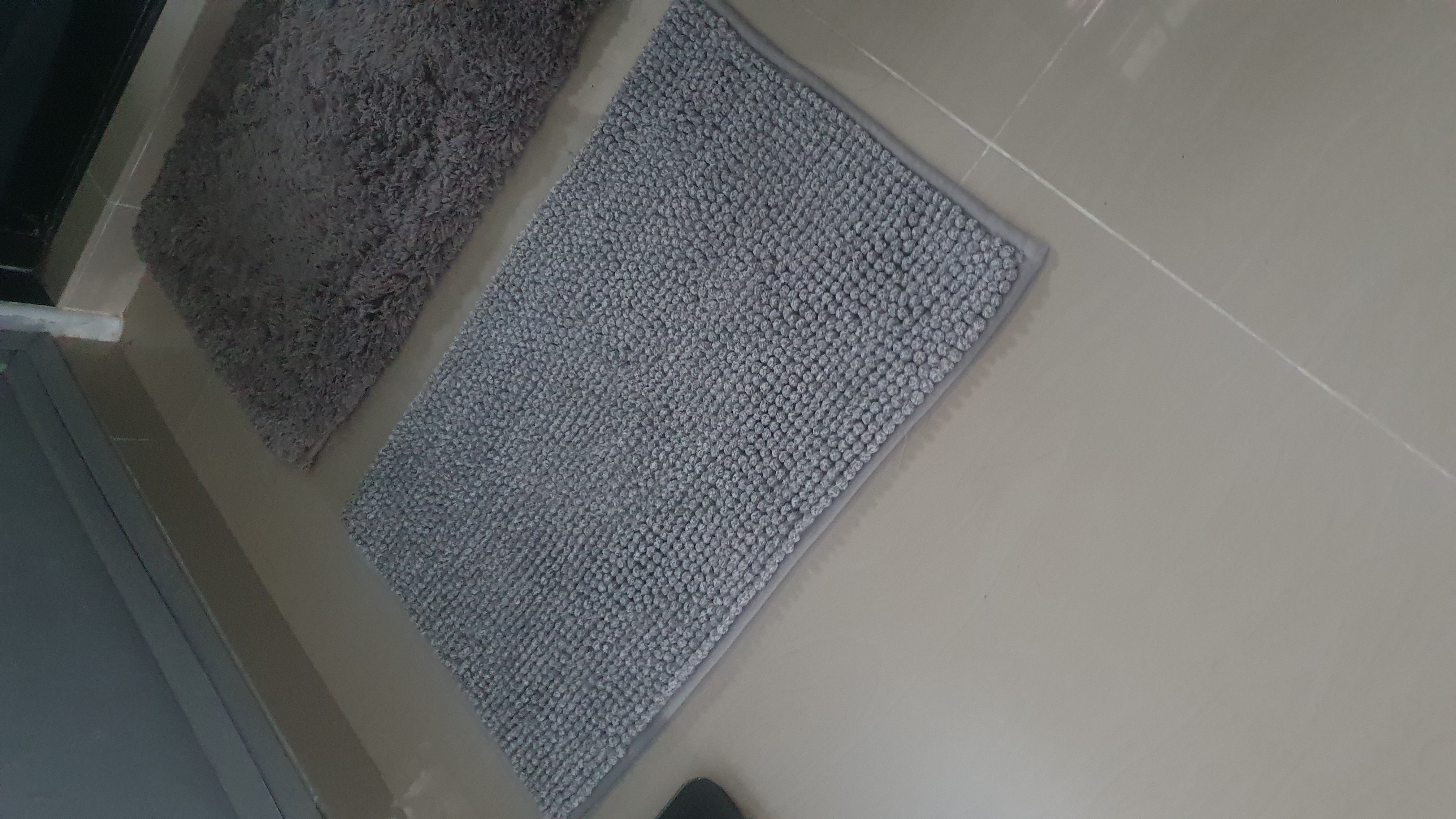 Customer home photo 7: After accidentaly bleaching the mat, this is what i got. Material wise is the same as ikea but just more chic