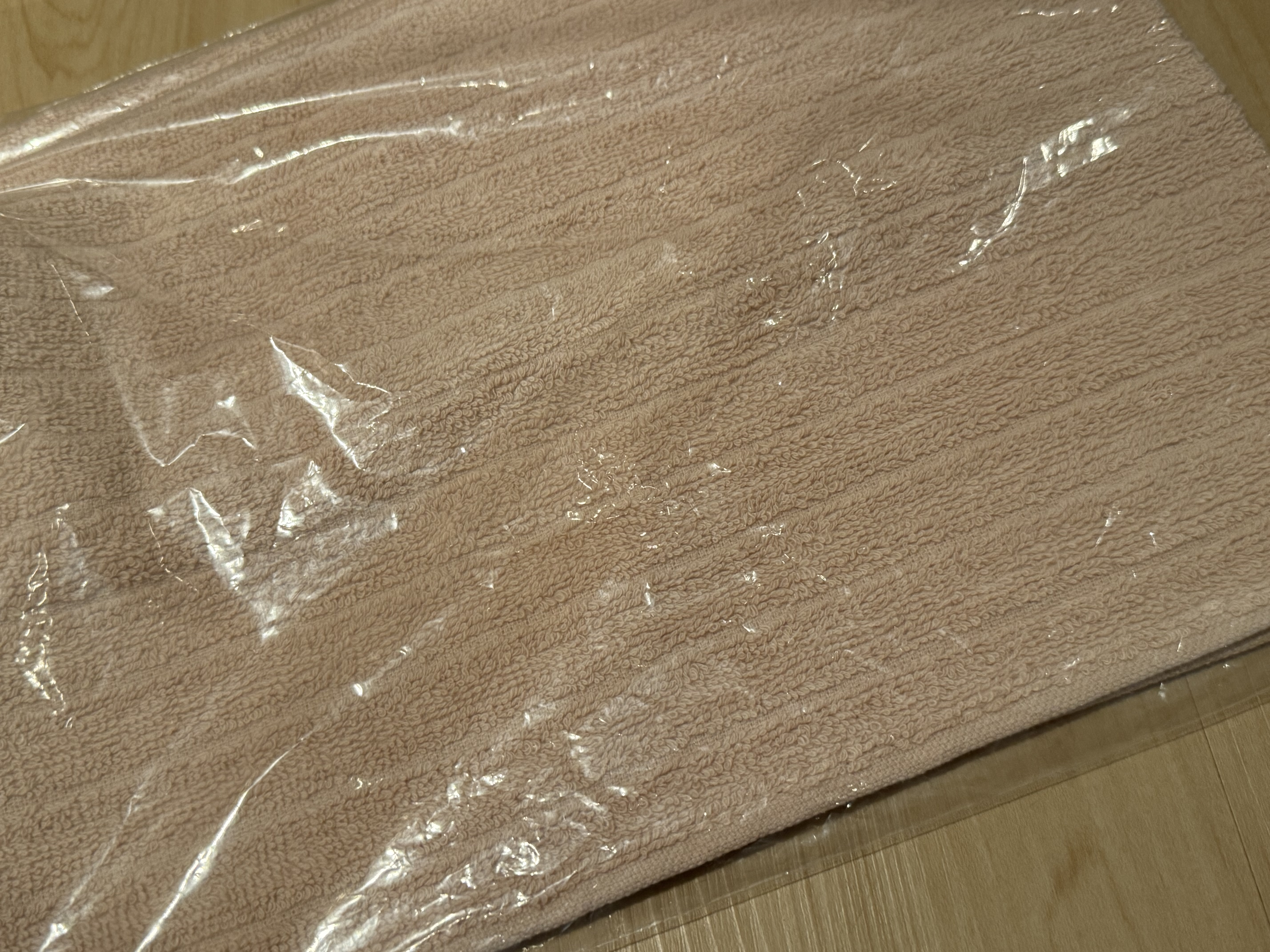 Customer home photo 8: Pretty blush pink that lookd great in guest bathroom. Good texture and absorption too.
