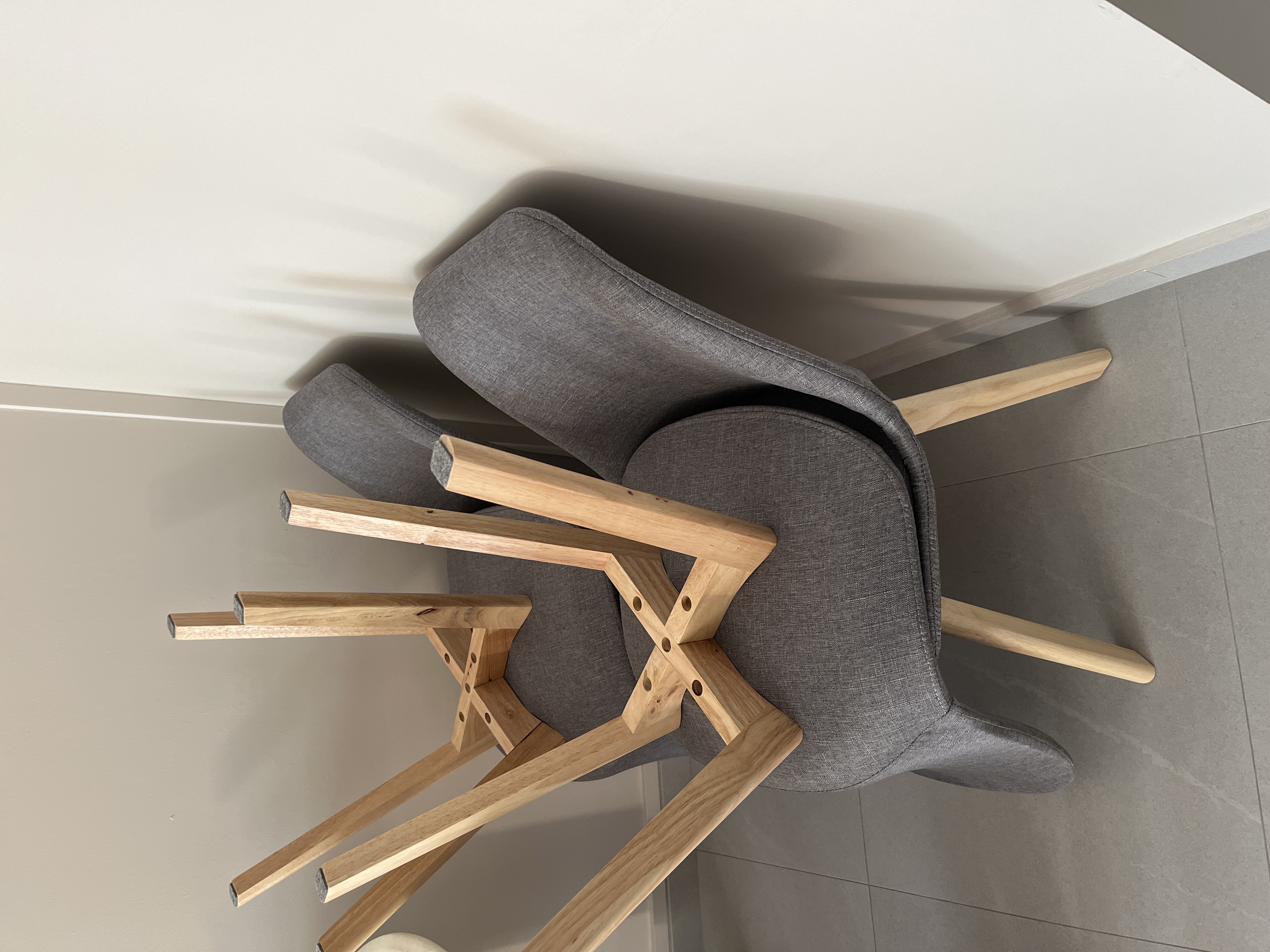 Customer home photo 3: Seat width is good and comfortable for this price. Highly recommended!
