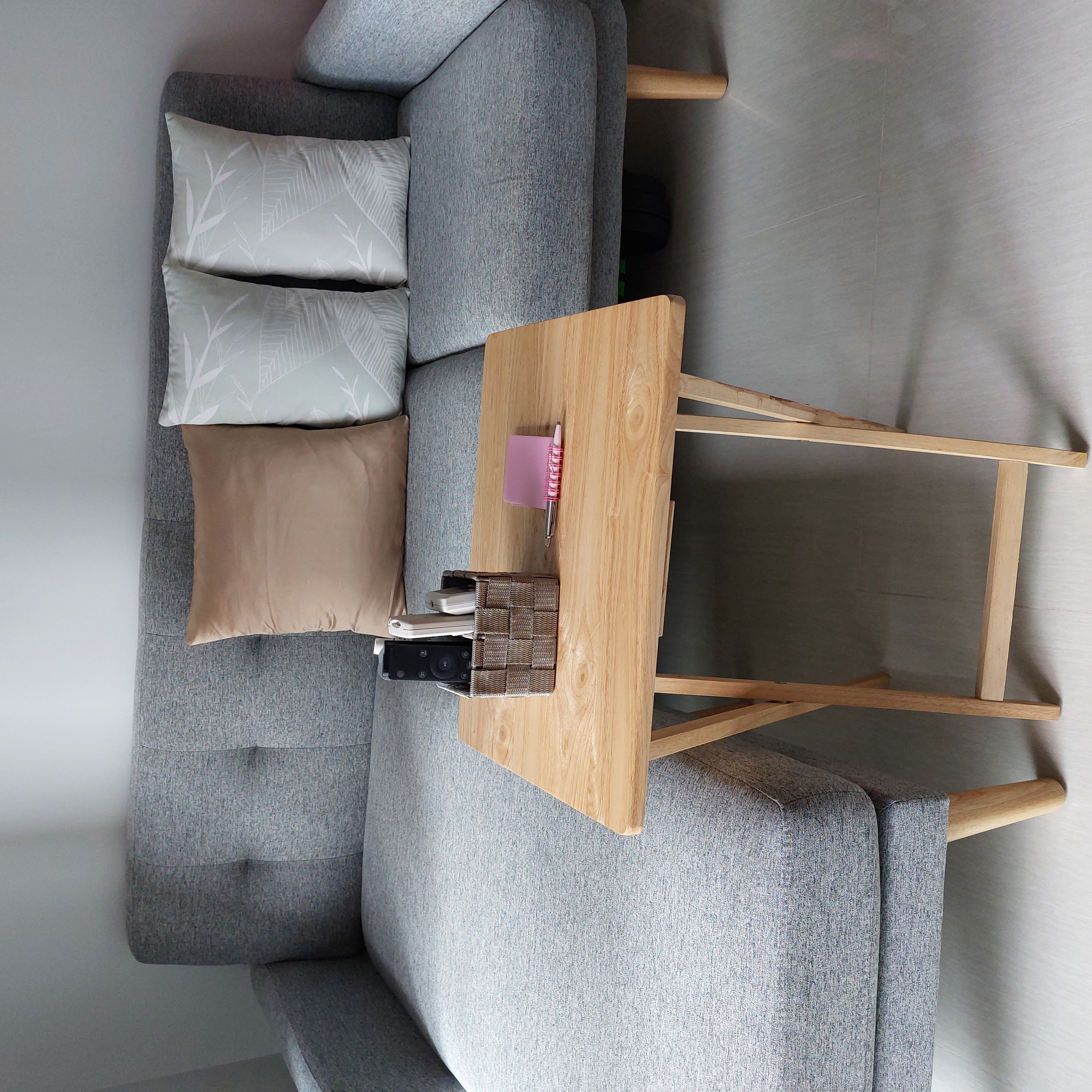Customer home photo 10: It has been almost a year since I received and used it, the cushion and colour still maintain it very well.