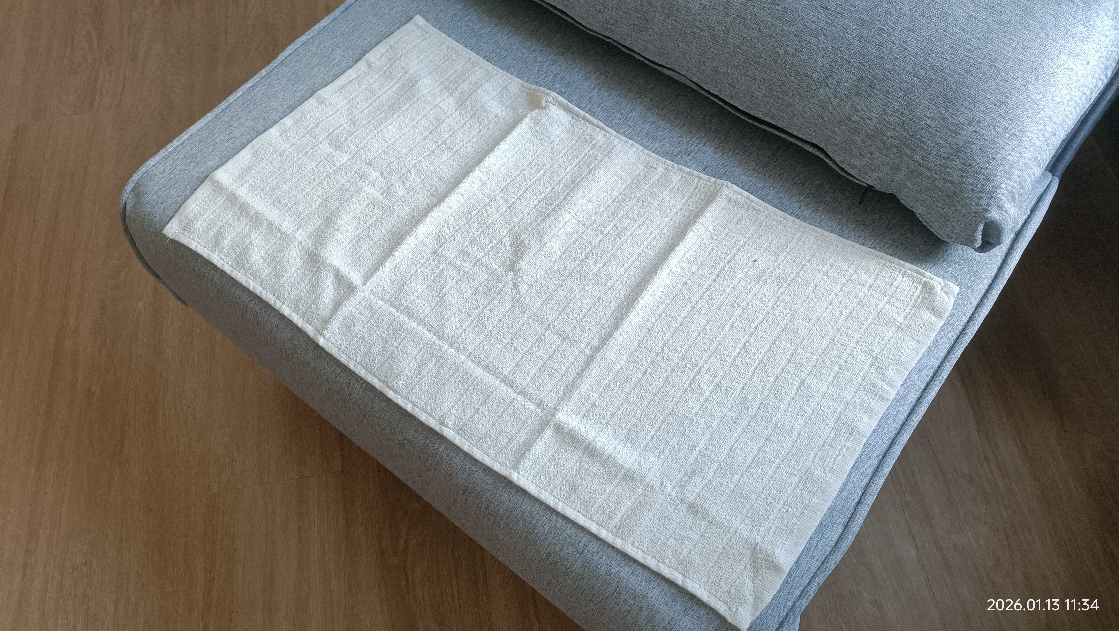 Customer home photo 2: Not too thick & not too thin. Easy to wash & dry for such thickness.
