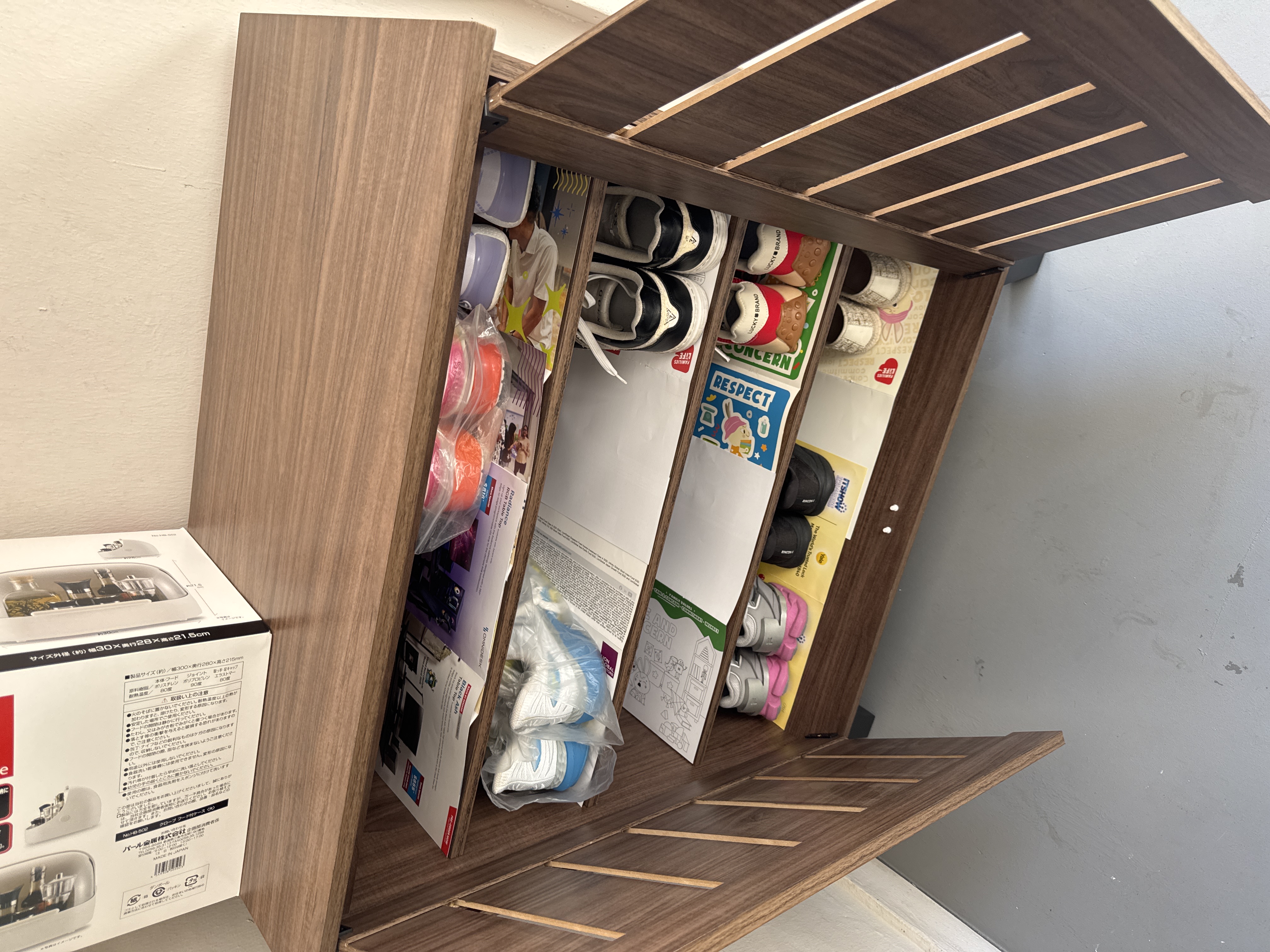 Customer home photo 1: Look ok the material not take good