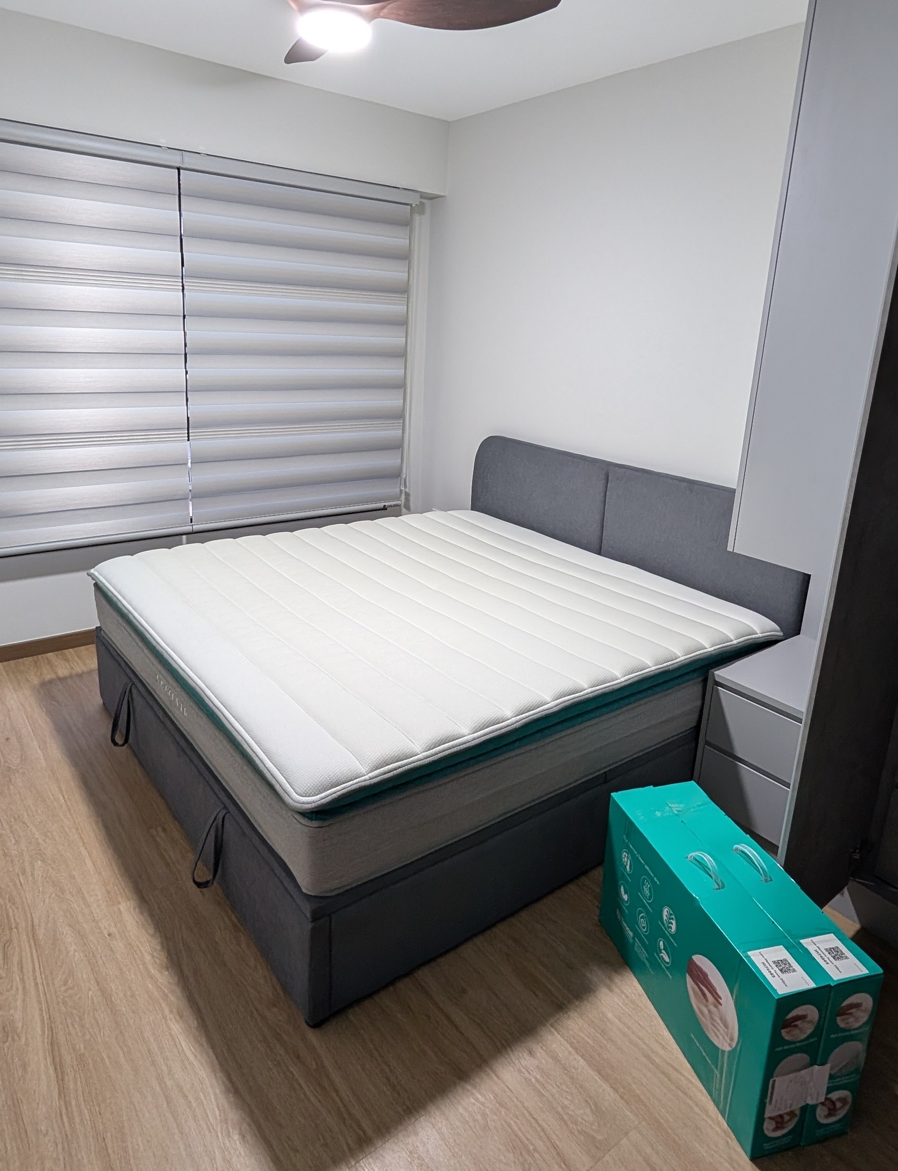 Customer home photo 14: Really comfortable mattress! Great for hybrid sleepers. Sales and delivery exceeded expectations.