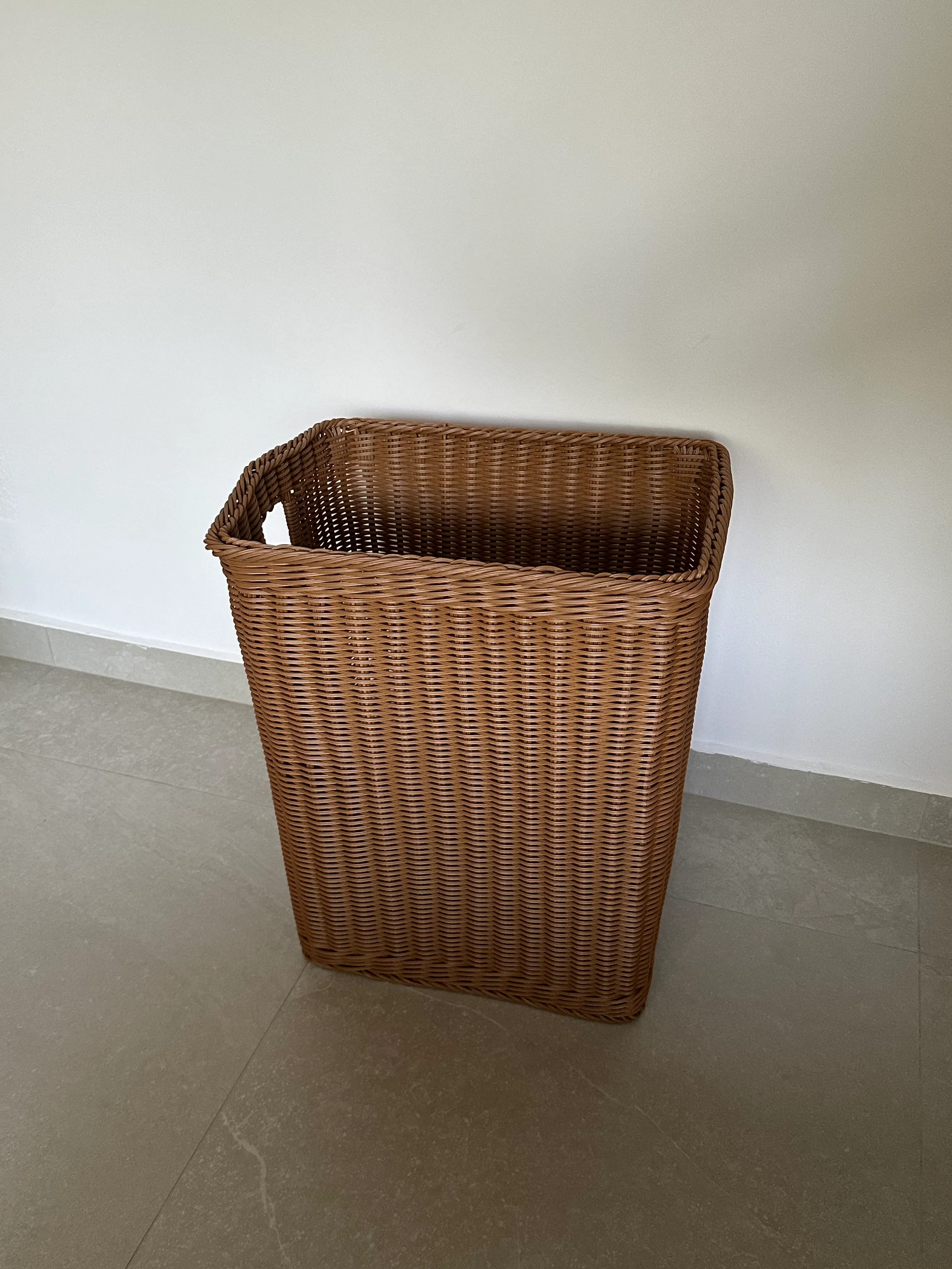 Customer home photo 2: Happy that I could find a rattan basket and it’s looks quite sturdy.