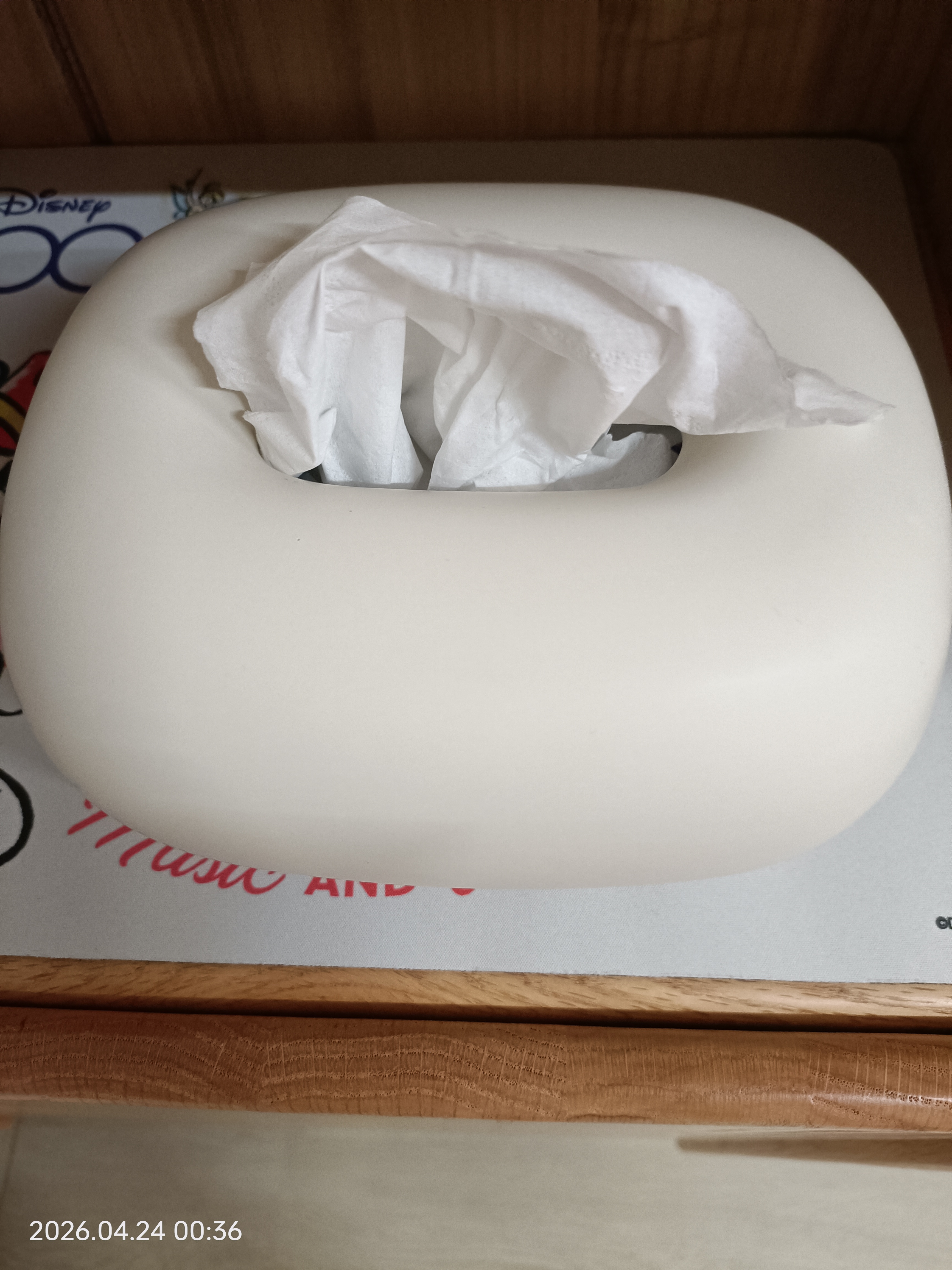 Customer home photo 2: Happy with the product. Quite solid and nice looking. Satisfied with the service recovery due to some defects of my order. Worth trusted seller.