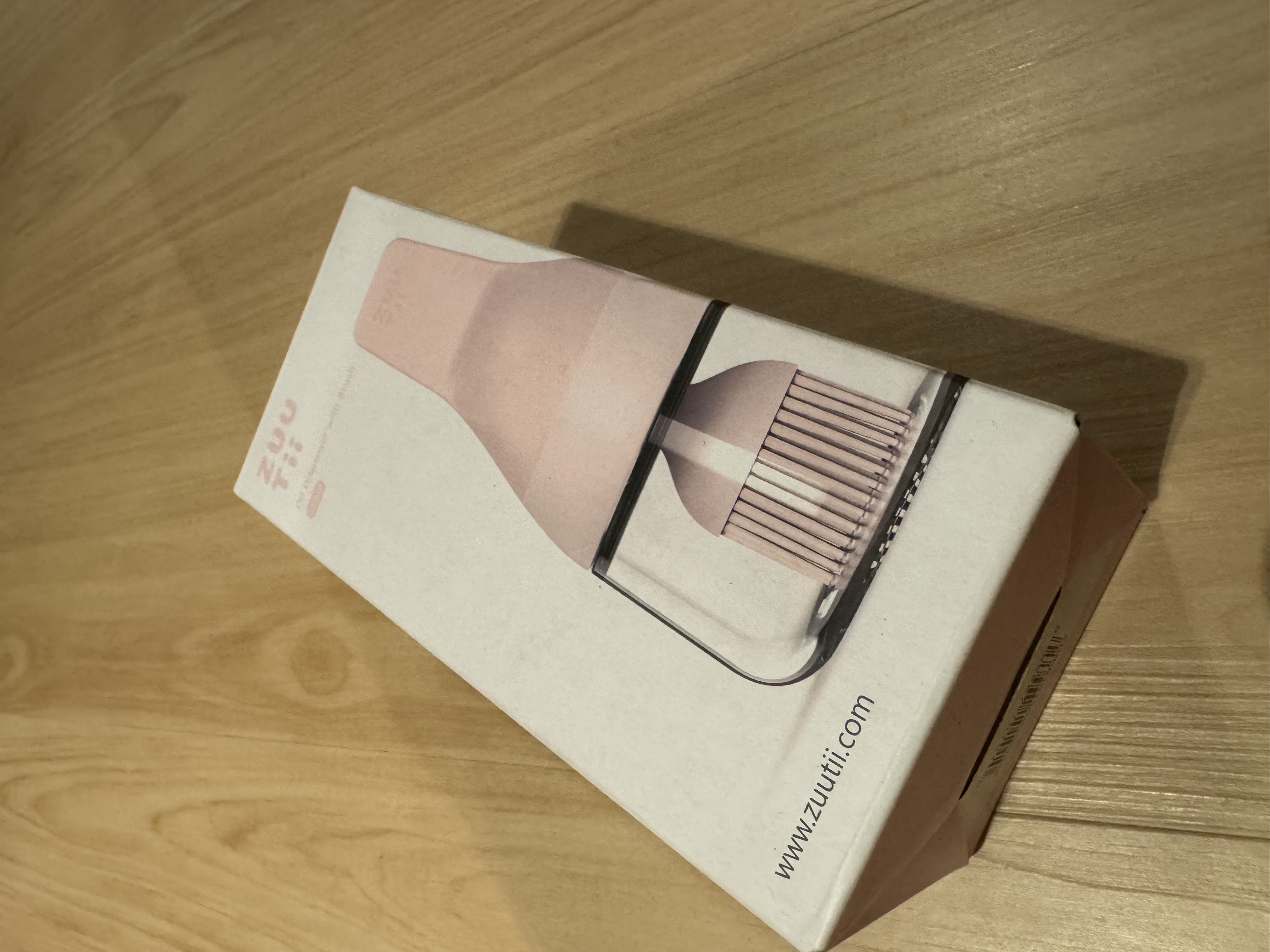 Customer home photo 1: Very sweet pink and helps to minimise wastage of excess oil when baking and cooking. A staple in my kitchen!