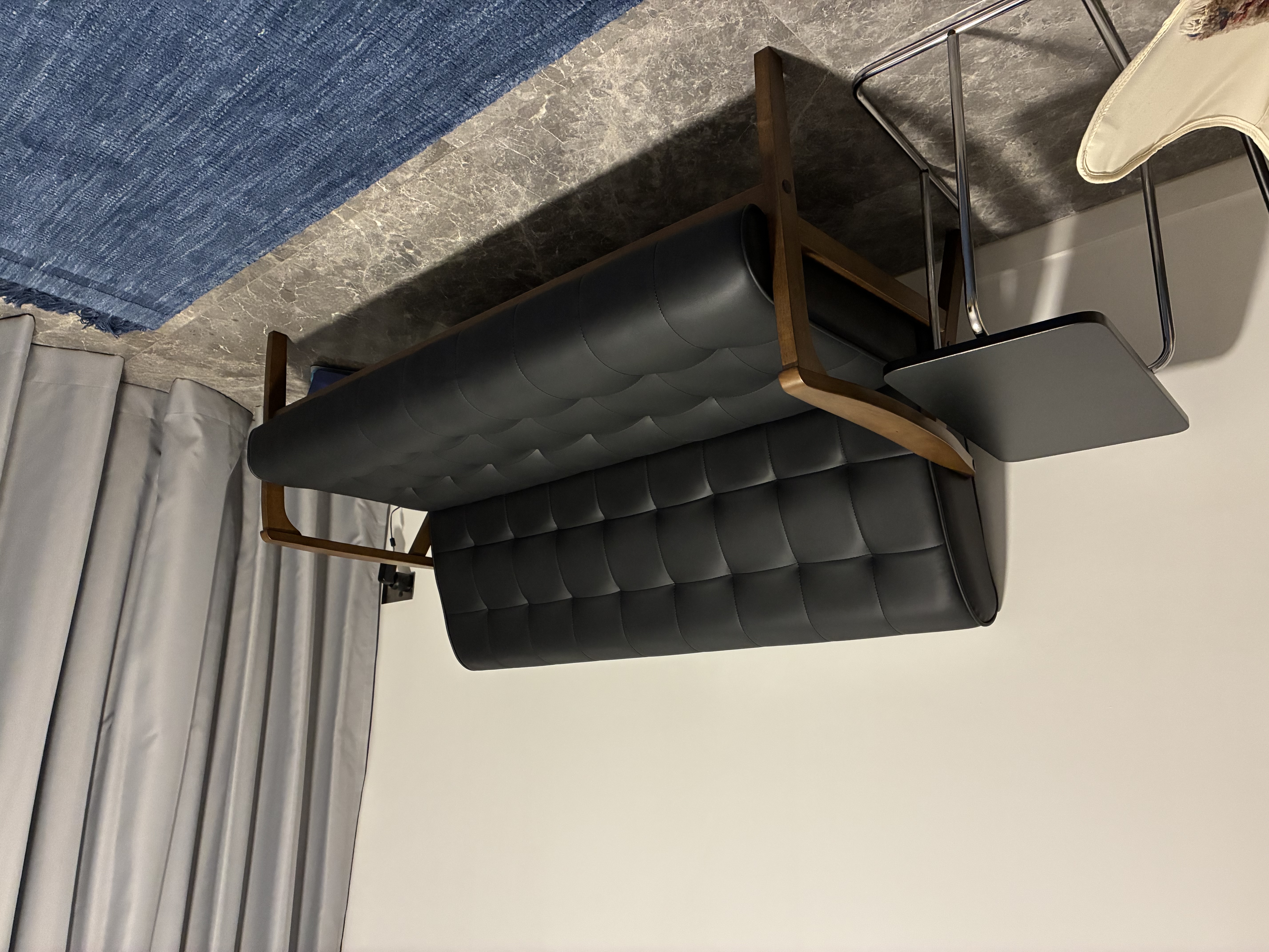 Customer home photo 13: Good price and good quality. Firm and elastic seat makes it easy to feel comfortable watching tv, Netflix, or playing video games.