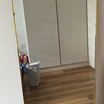 Customer home photo 4: beautiful mirror . love it !