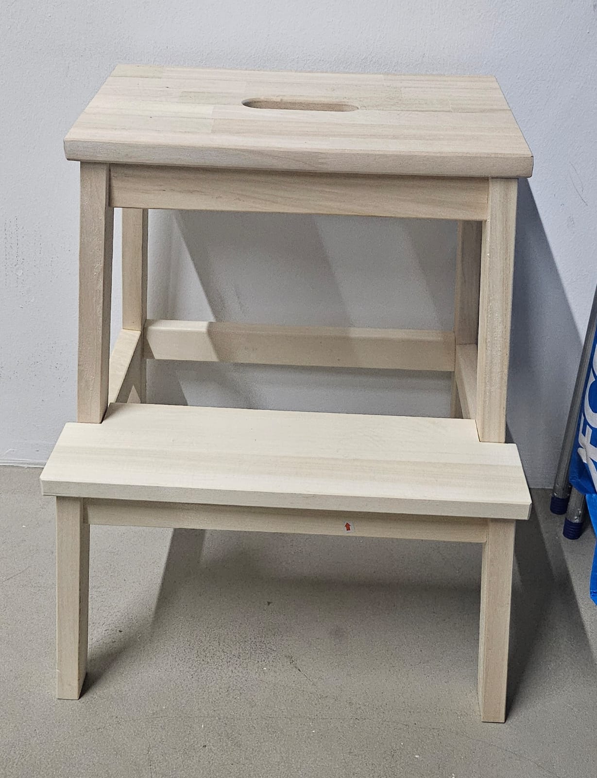 Customer home photo 15: Quite sturdy, easy to assemble. Height is just nice for our shelves. Bought this for our room in the office to reach the top shelves. Improvement tip: in the instruction sheet, have a remark on Step 1 to remind users to align the boards correctly - I didn't notice the dowels and had to dismantle almost everything again to get it right.

Overall, still a very good buy, considering the quality, price and speed of delivery.