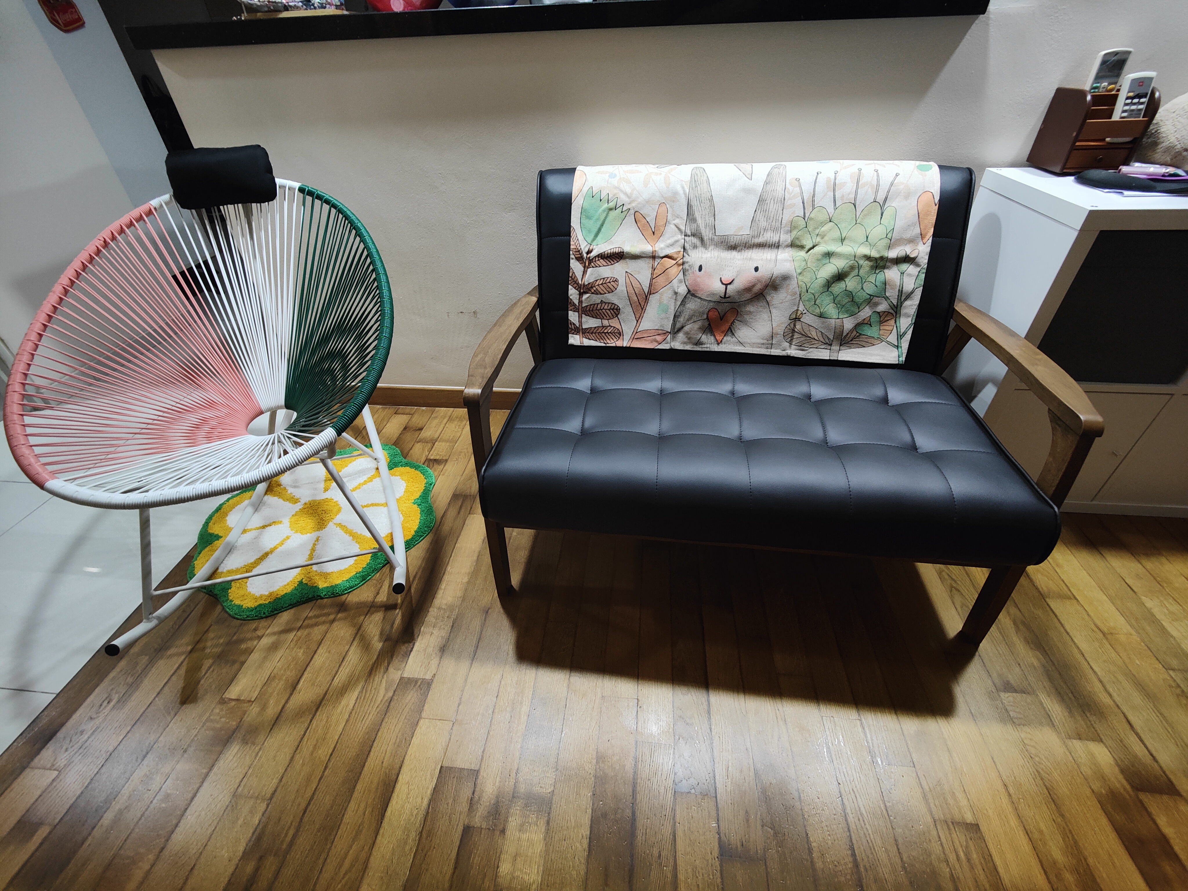 Customer home photo 4: This is a very colourful item. Brightens the day and the area.