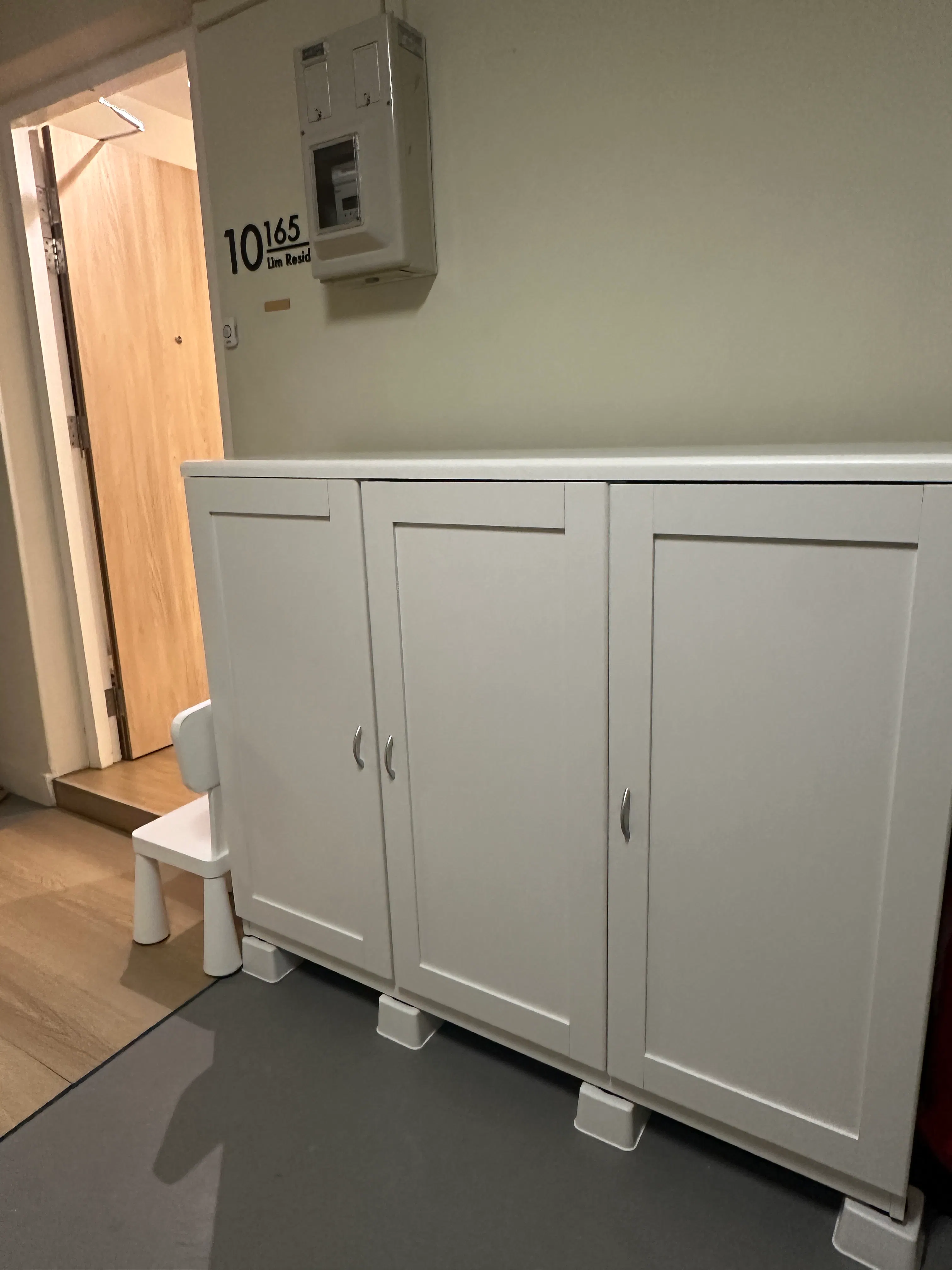 Tomos Shoe Cabinet 1.4m - White