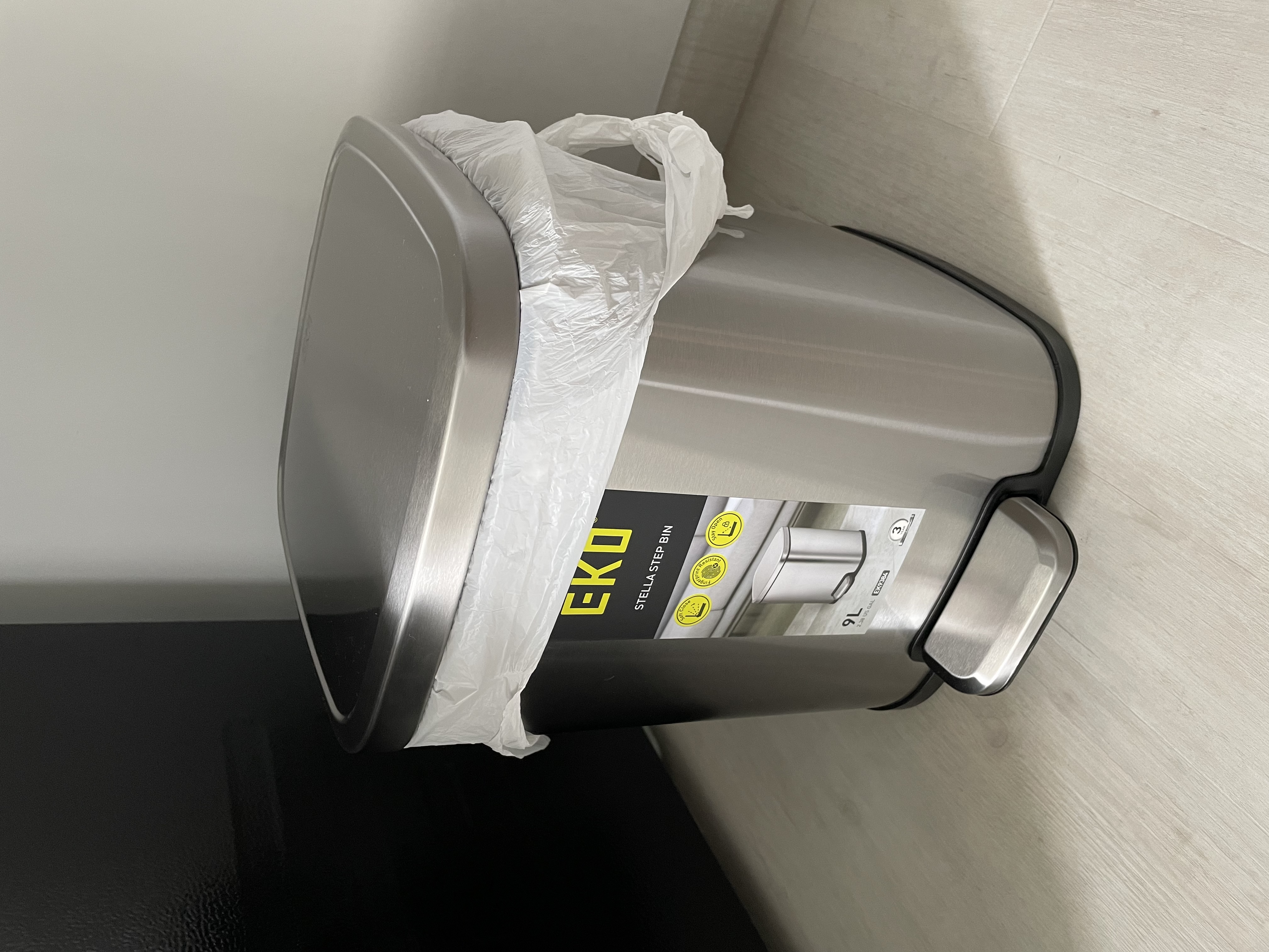 Customer home photo 1: Clean, minimalist design. Soft closing lid is a great convenience too.