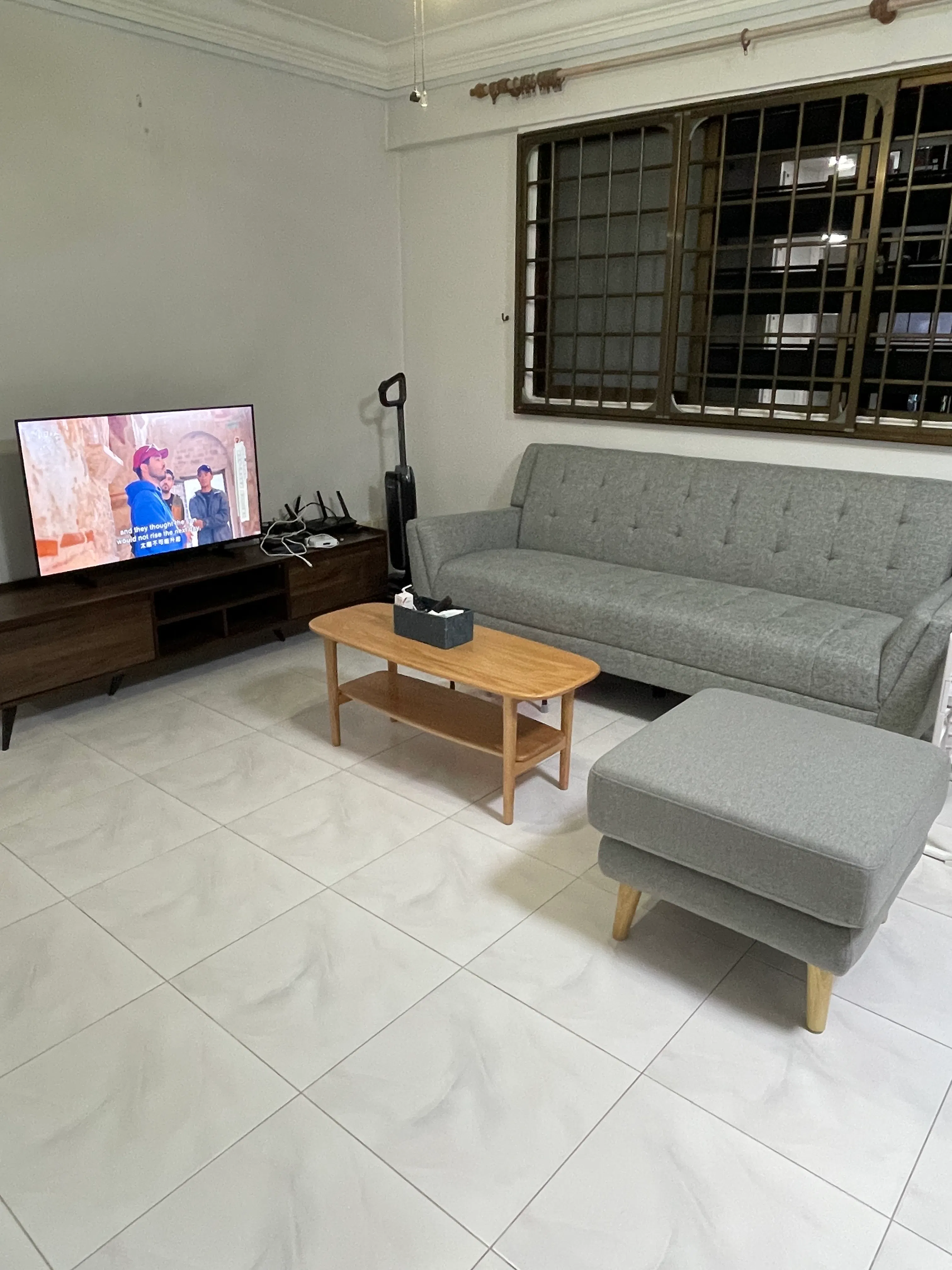 Customer home photo 2: Sturdy furniture and good quality for the price. Happy with the purchase 😊