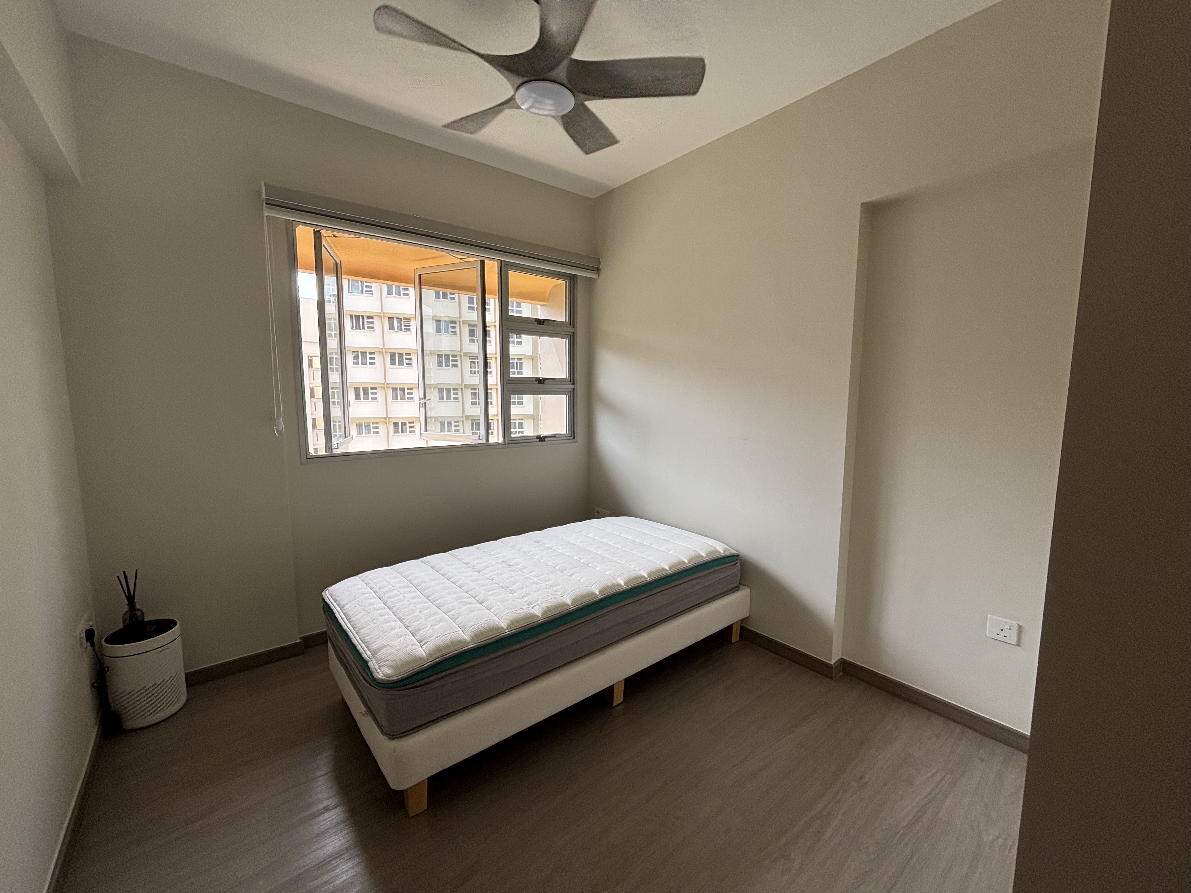 Customer home photo 2: Very nice colour. Need to ventilate as there is a musty smell coming from the divan. After airing the room for a few days the smell will be gone.
