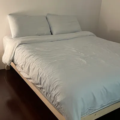 Customer home photo 11: We just moved in our new place and we finally got to set up our new Levitate Mattress from HipVan, sleeping on it has been an absolute delight! We're so happy with this purchase. The mattress strikes that perfect balance, it's firm for great support, but still has a comfortable softness that feels like it gently contours to your back all night. A truly great choice, and we'll definitely be shopping at HipVan again!