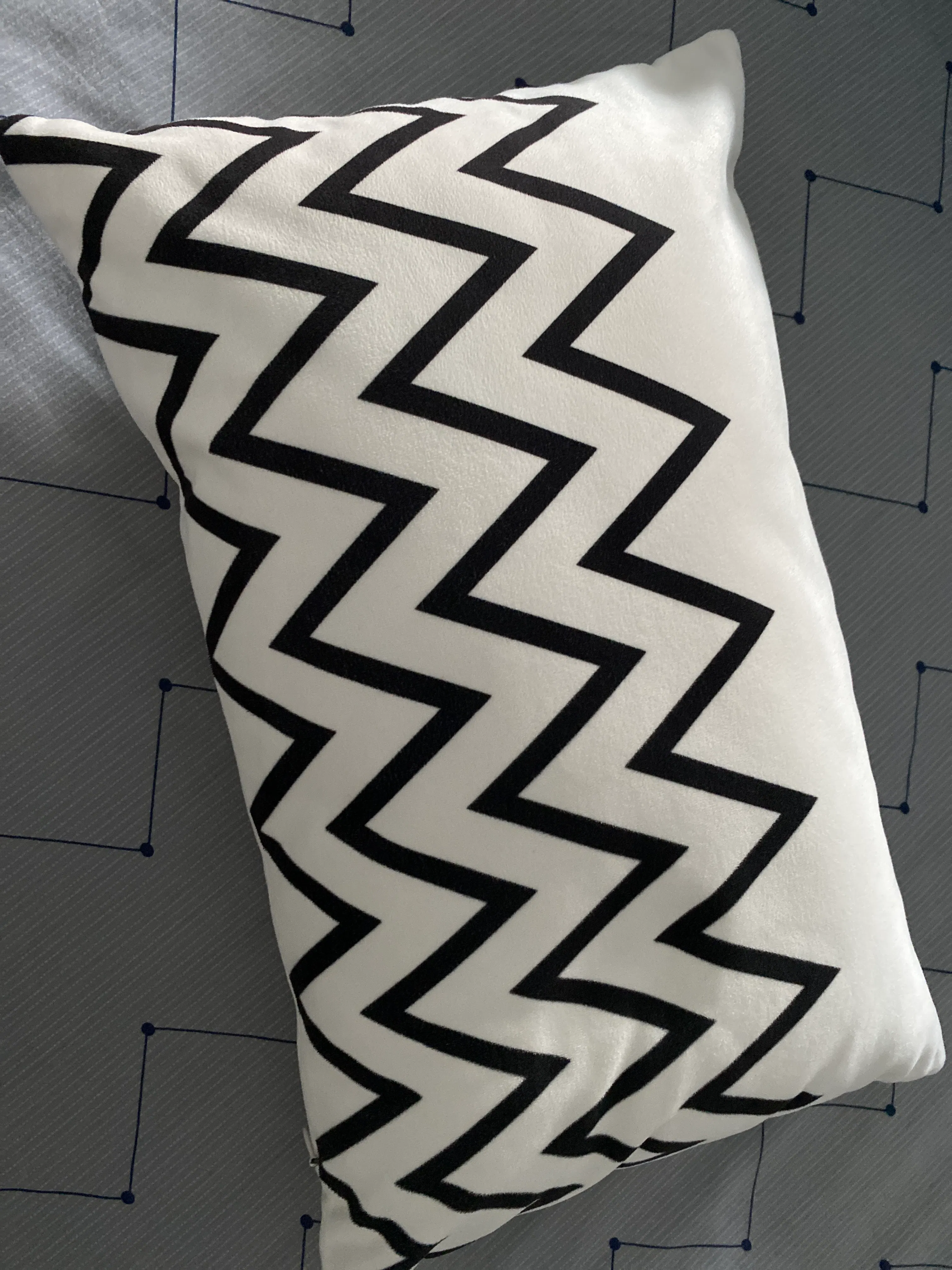 Customer home photo 12: Cushion inserts from Hipvan are of much better quality than those that I bought elsewhere!