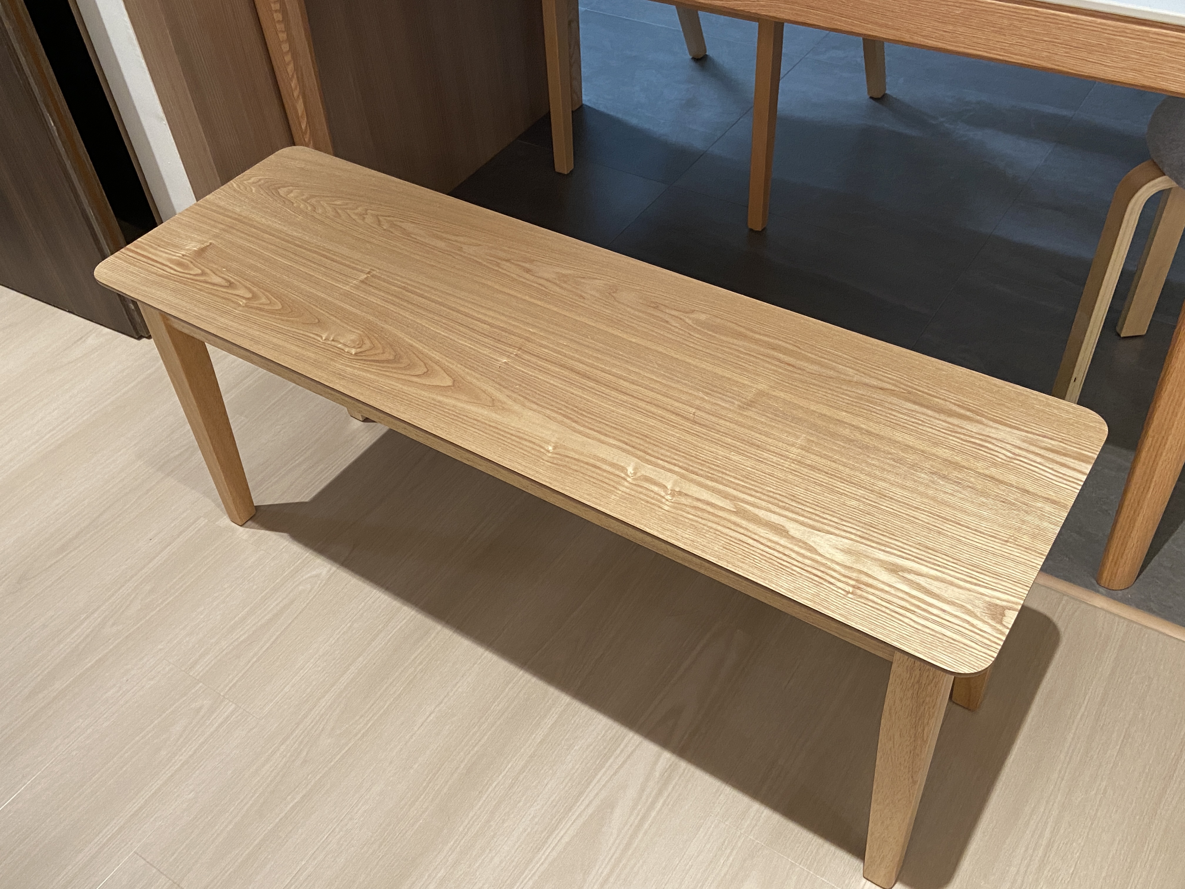Customer home photo 3: Item delivered as described. Bench is sturdy and worth of cash. Recommended 👍