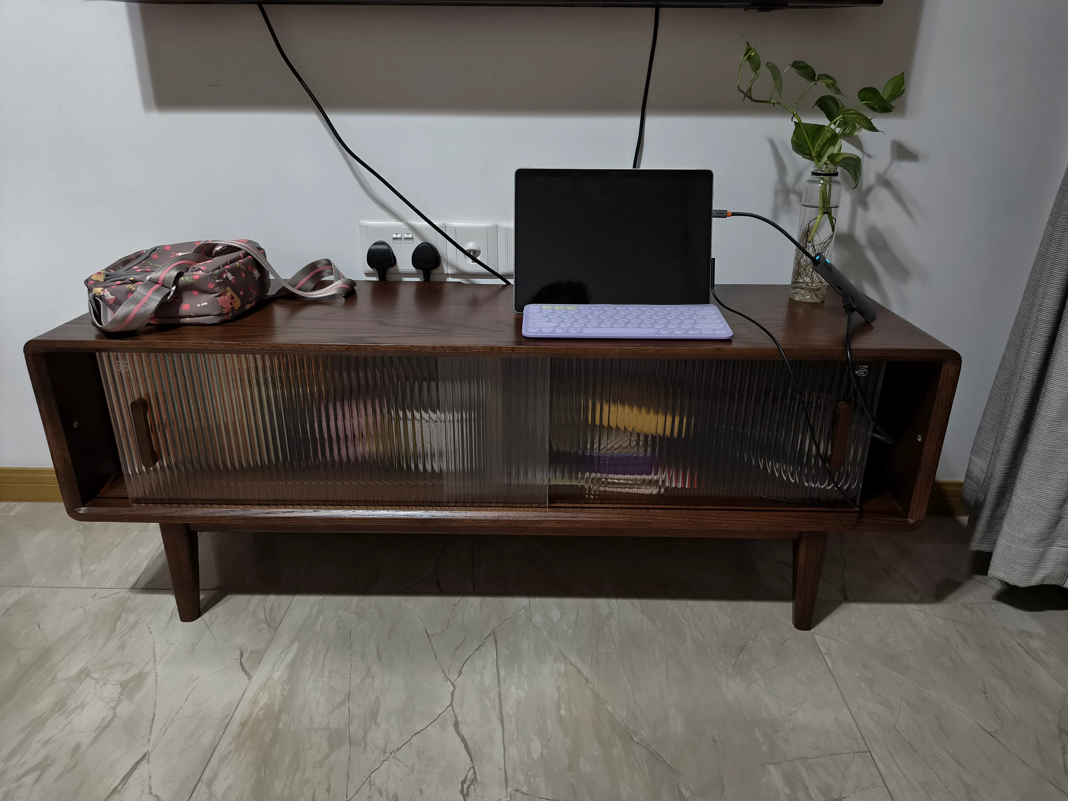 Customer home photo 1: Surprised to see the quality so good. Very sturdy.