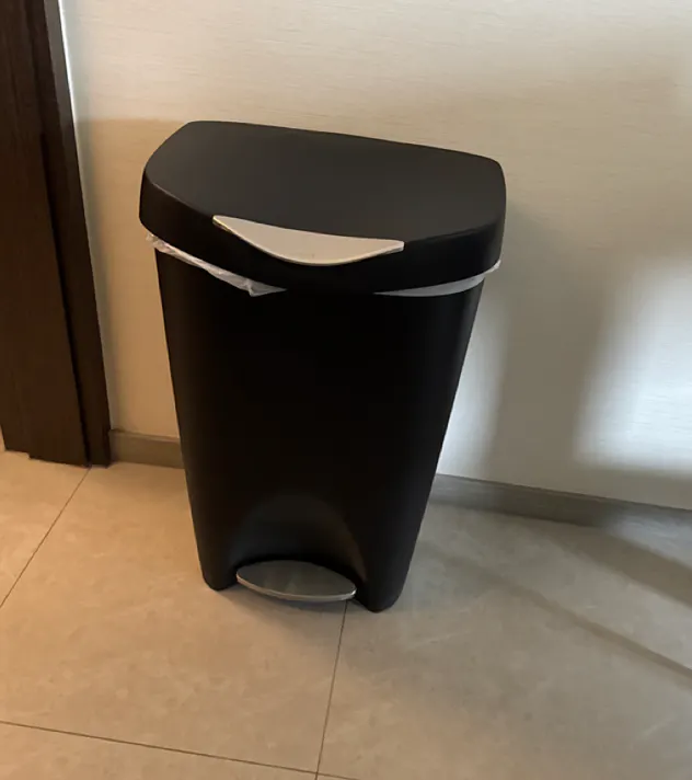 Customer home photo 1: Very good, sturdy  trash can and looks stylish.  needed a trash can and I happy I found this! recommend.