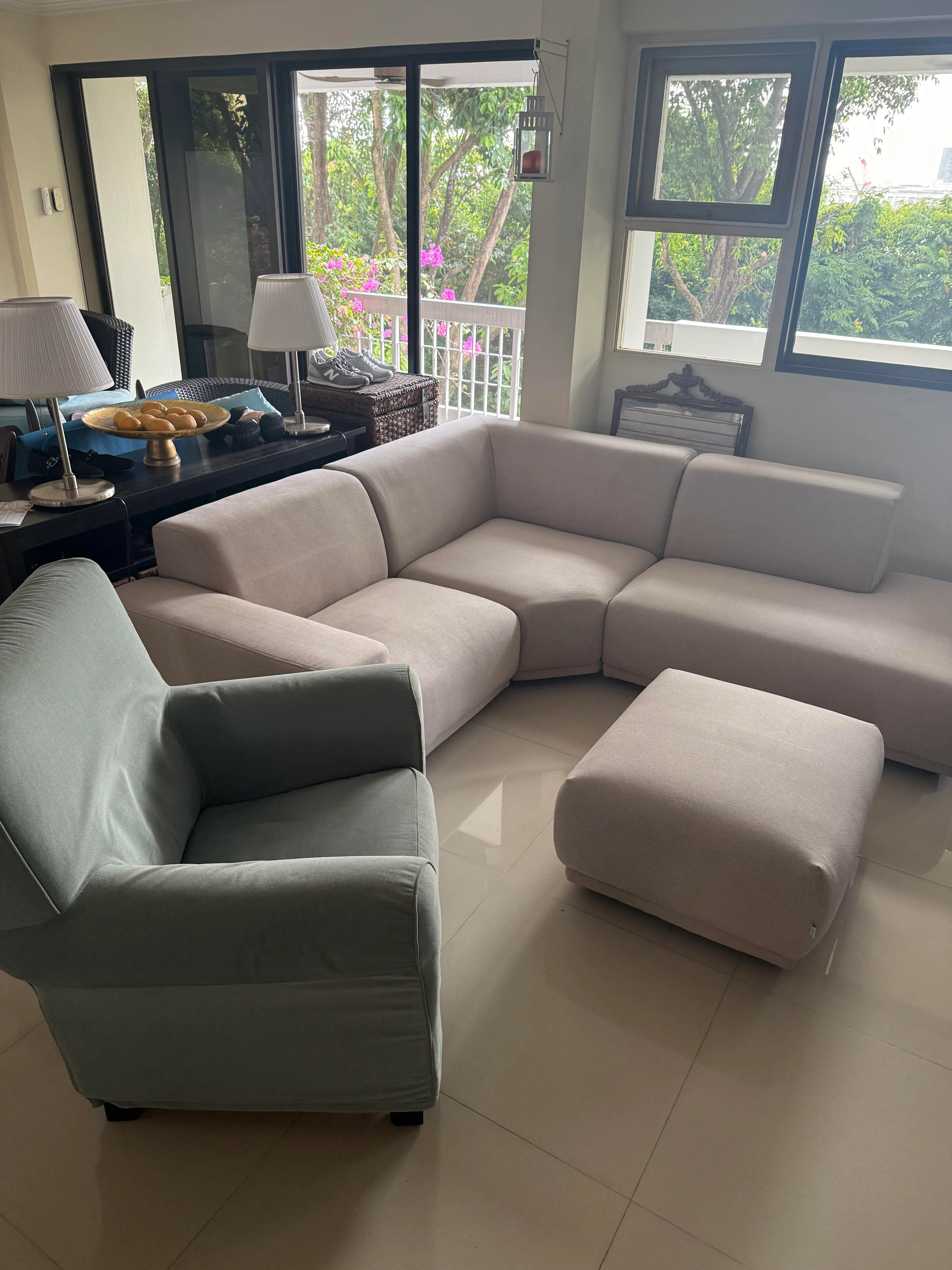 Customer home photo 1: It is very pretty, fits perfectly, and comfy.  It's not really ivory though, more like dark sand, but it still works with my existing colour scheme.
