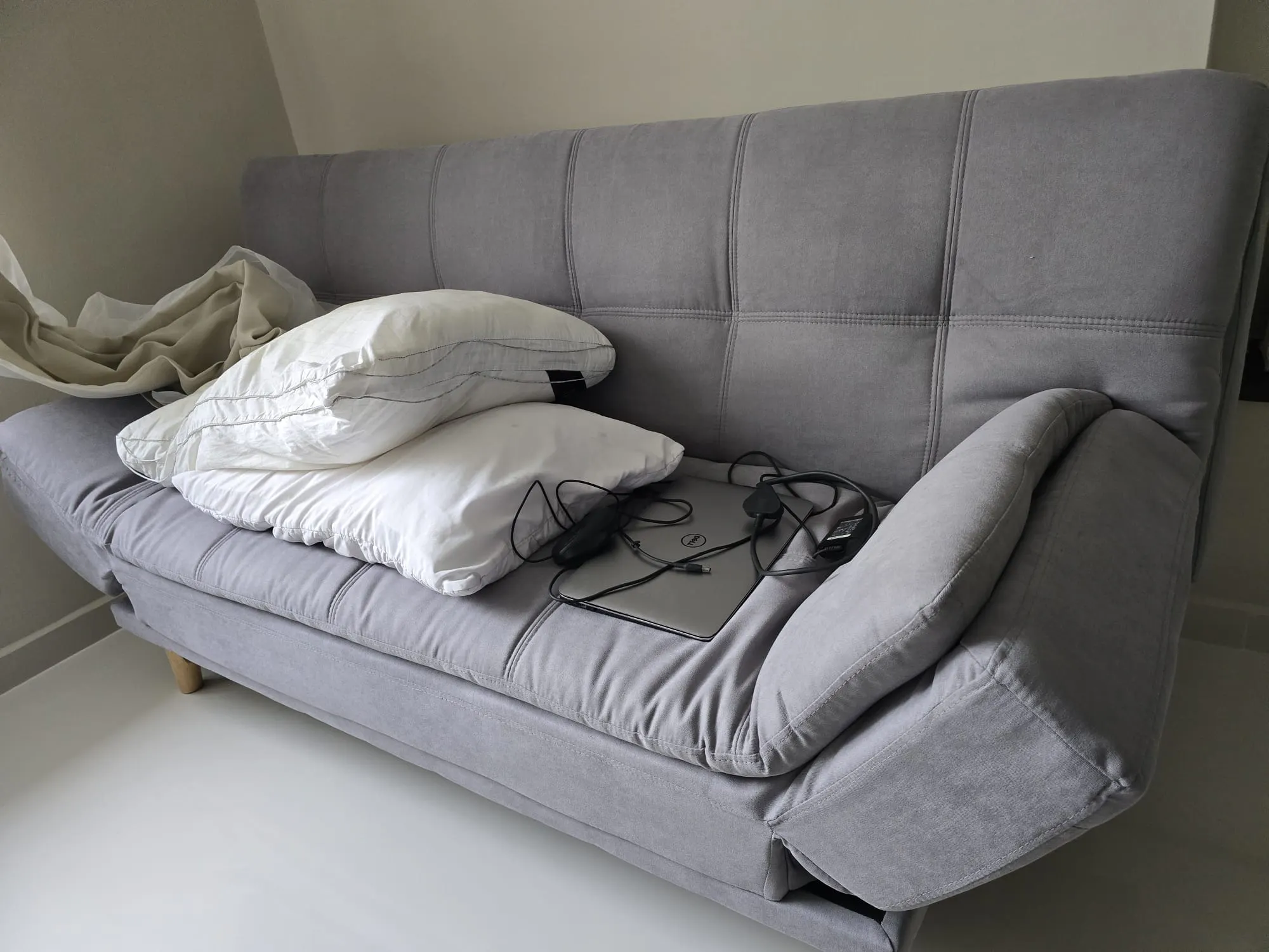 Customer home photo 1: Friendly delivery person that helped us to install. Fuss-free and highly recommended