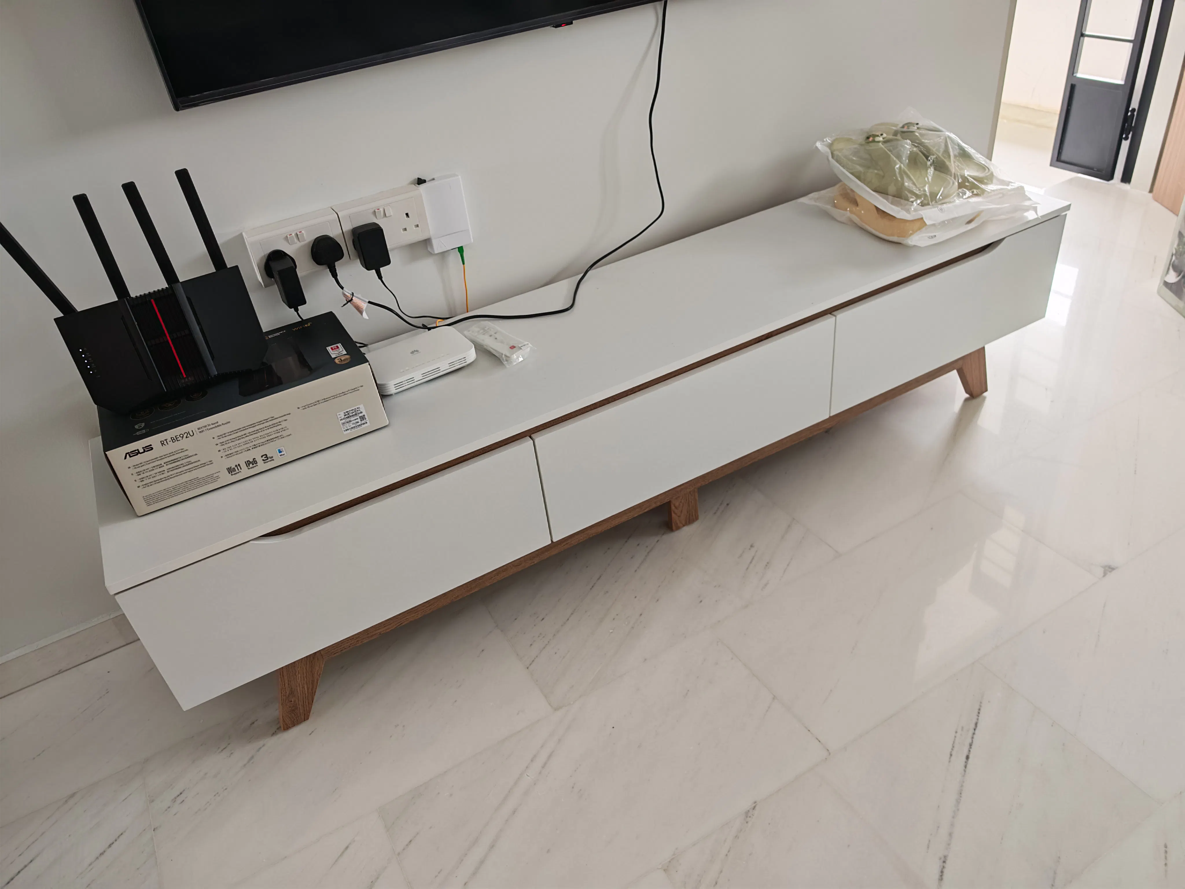 Customer home photo 1: Good size with good amount of storage :)