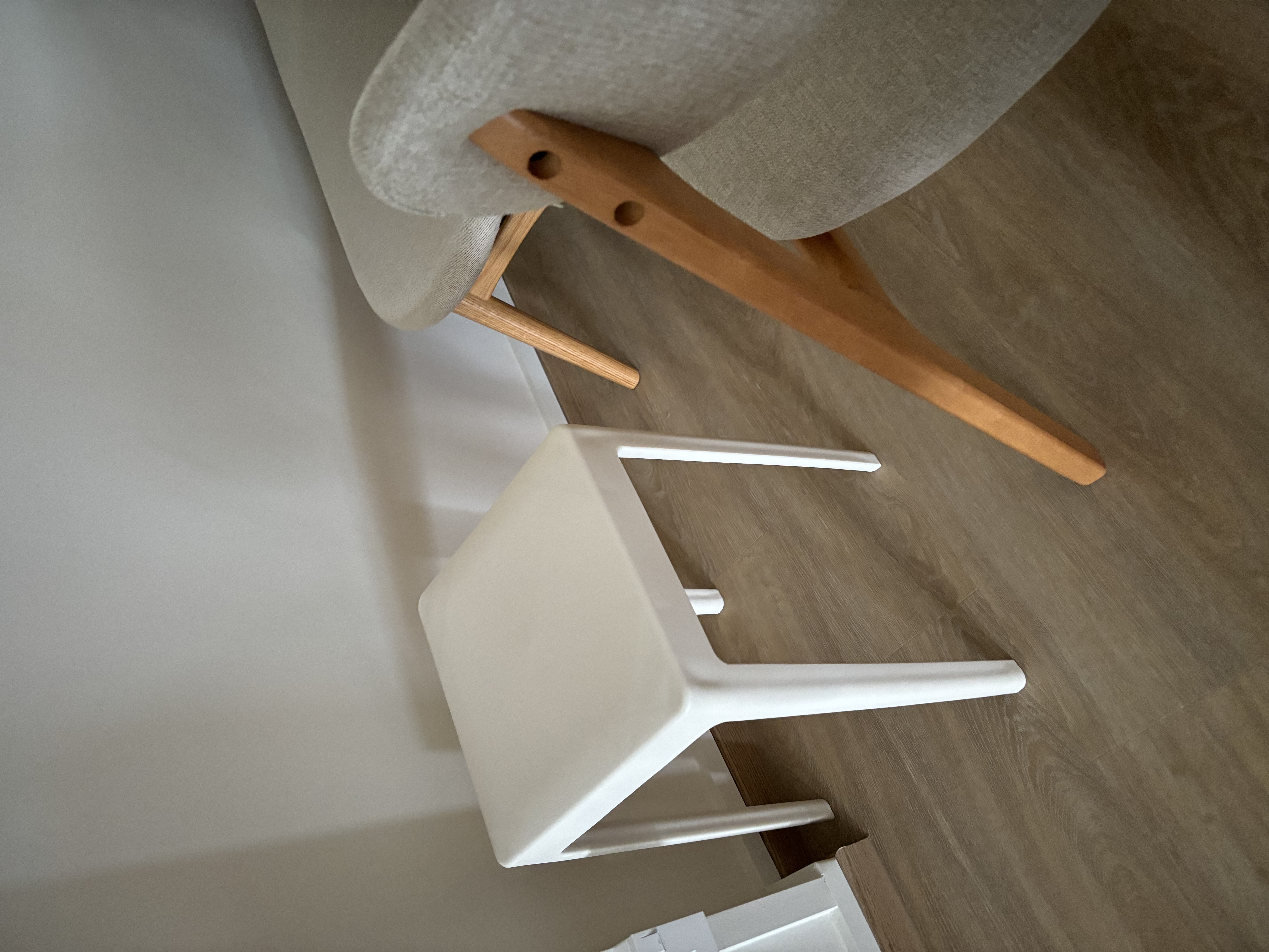 Customer home photo 1: Simple and stylish, sturdy chair. Efficient delivery.
