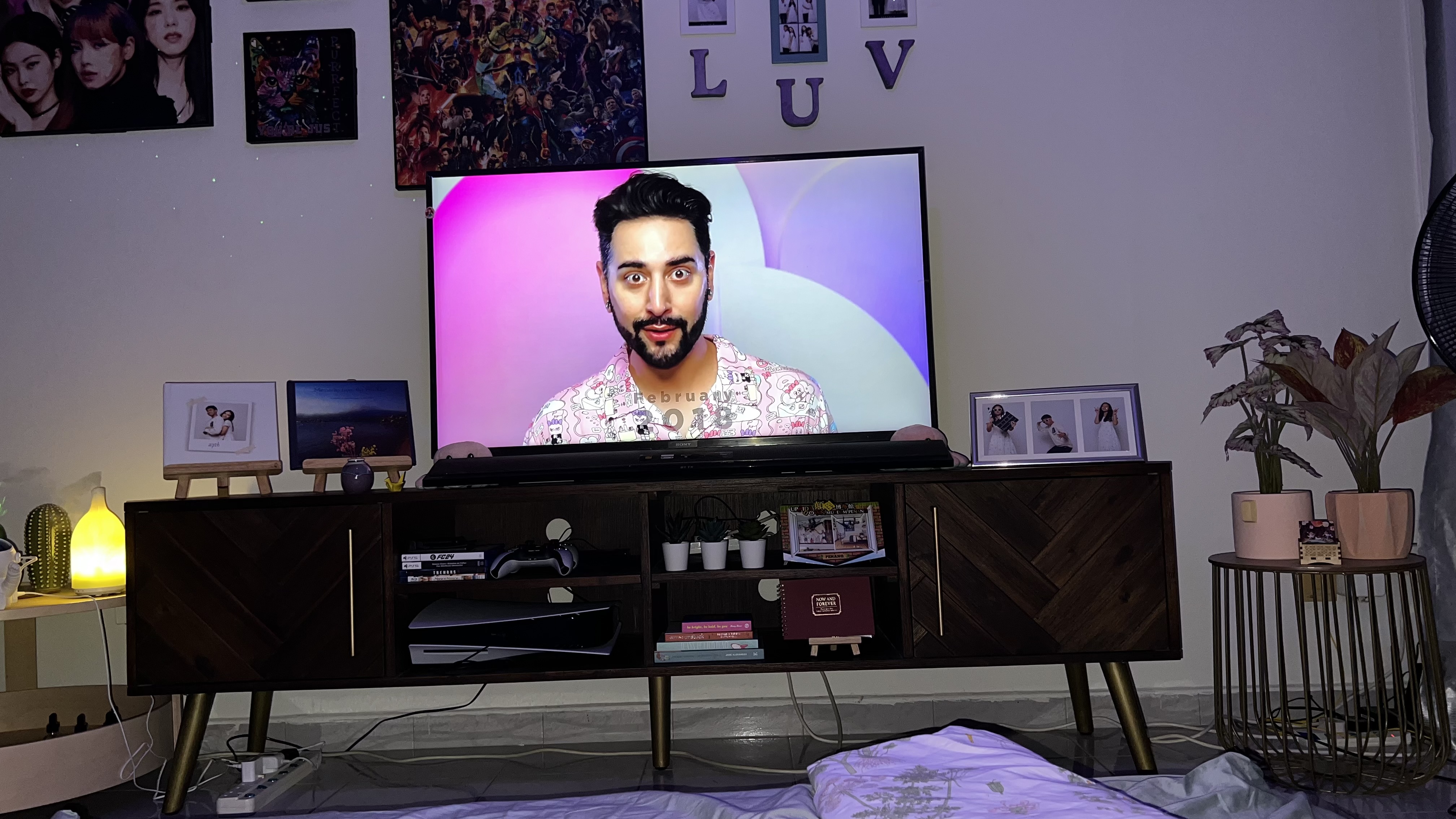 Customer home photo 5: A beautiful TV console, and seriously very good quality! Love how sturdy it is