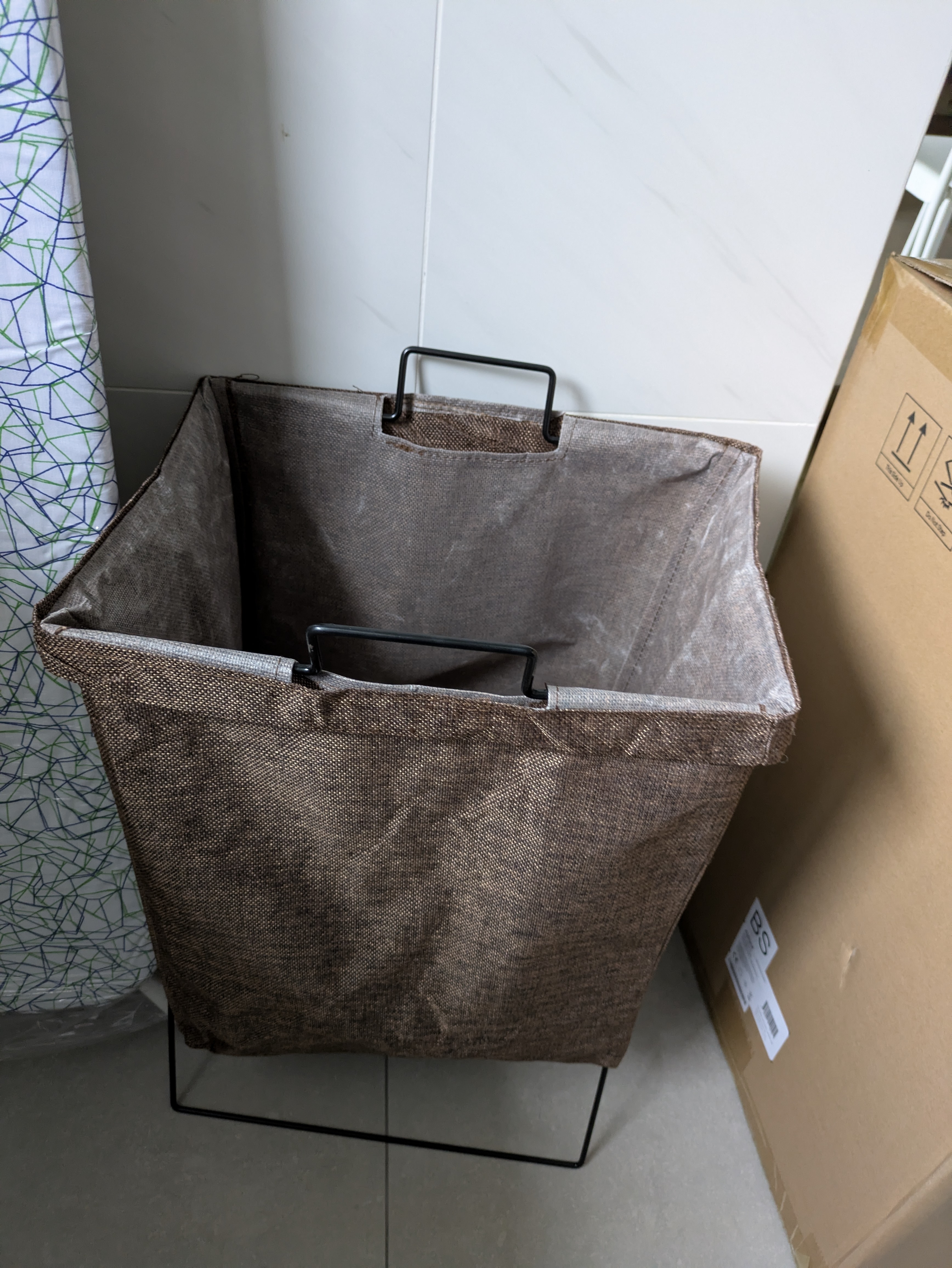 Customer home photo 1: a soft bag to place your laundry