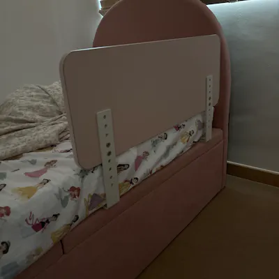 Customer home photo 1: Suits my daughter room, with ample storage space at the bottom and a good hydraulic system.