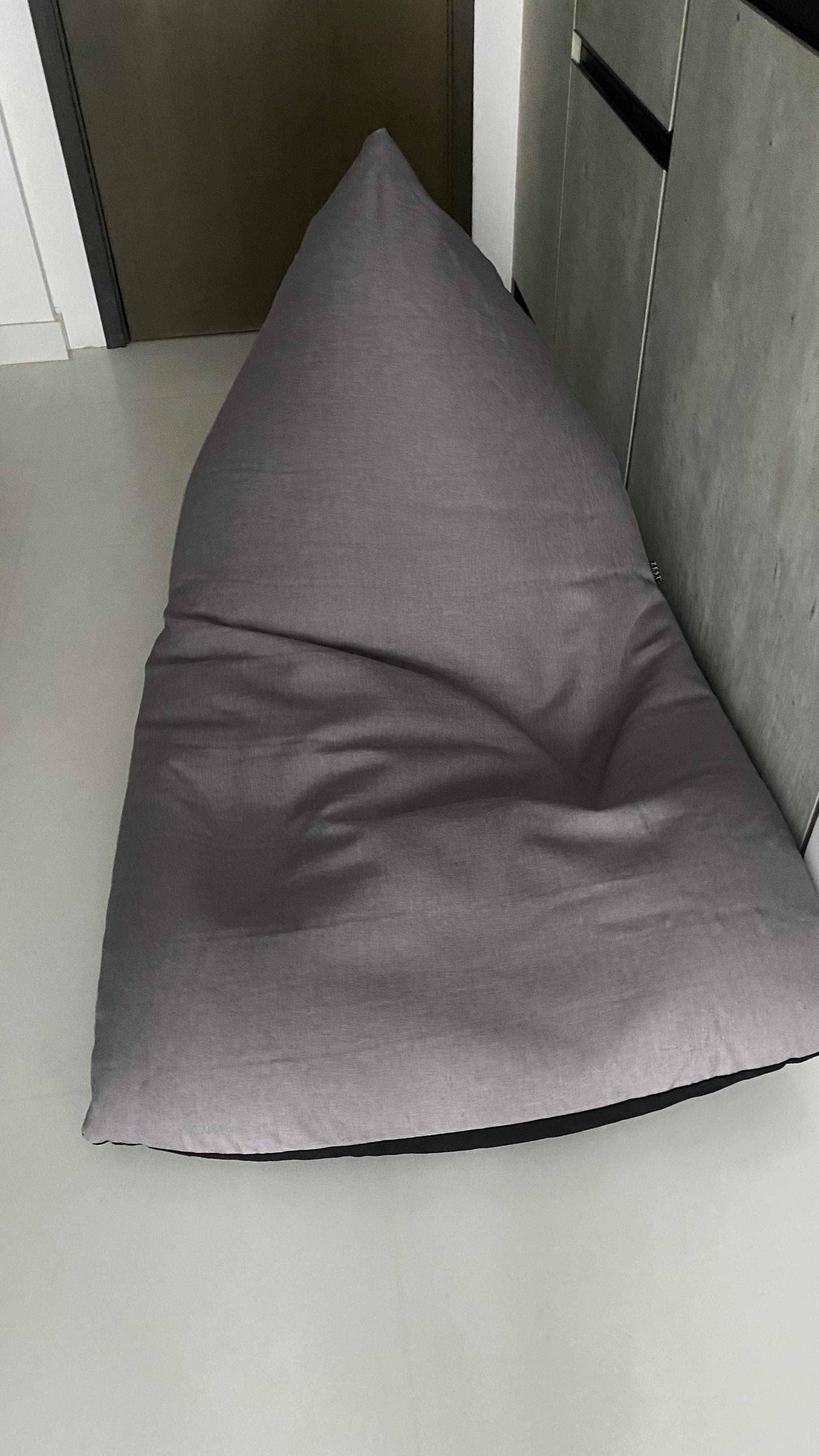 Doodle Triangle Bean Bag - Grey