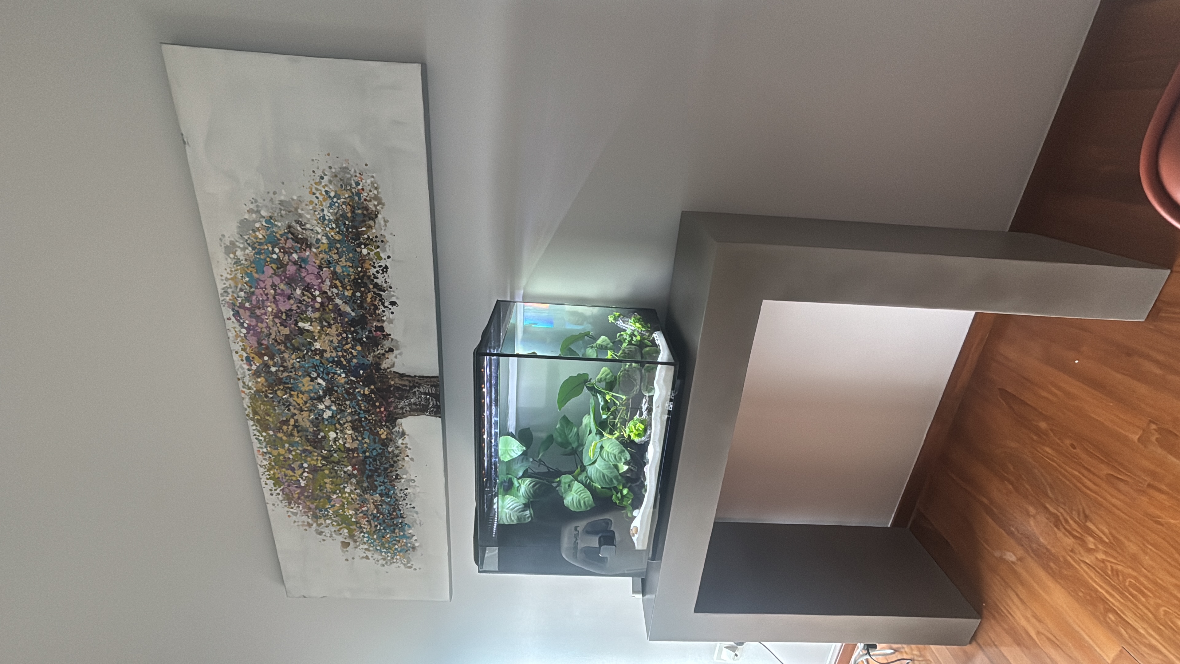 Customer home photo 1: I purchased a console table from HipVan, and I’m very pleased with the experience. The item was delivered on time, and the product's quality exceeded my expectations. The table looks great and feels sturdy and well-made. Highly satisfied with my purchase!
