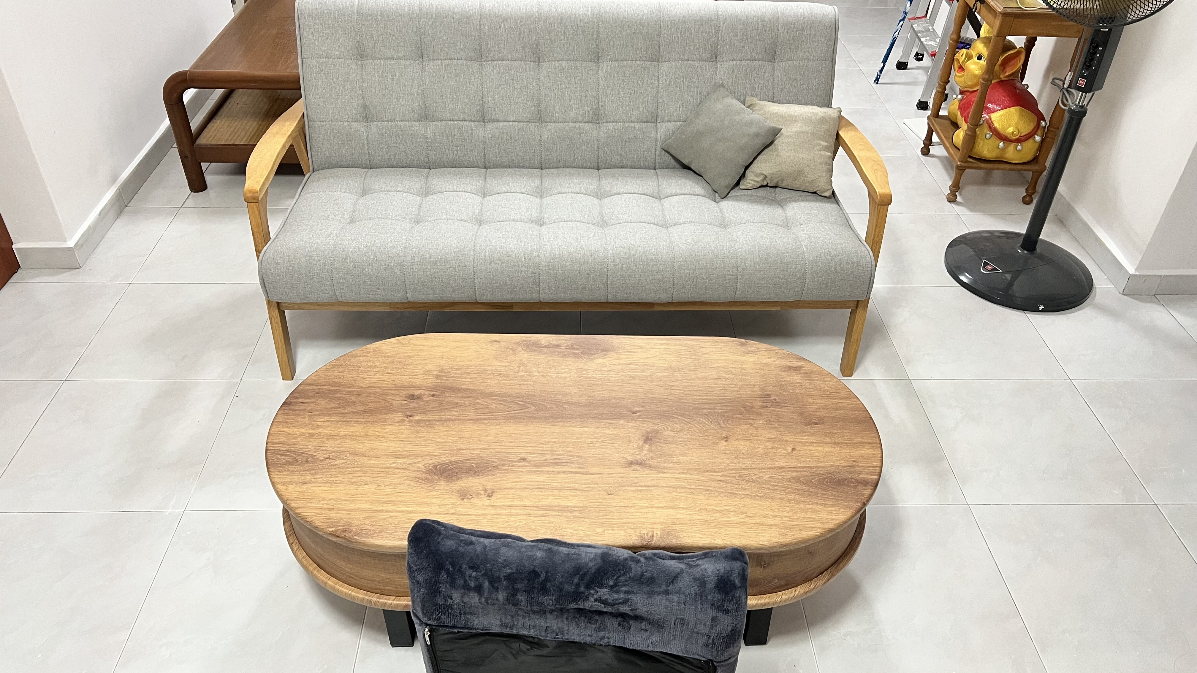 Customer home photo 27: MAJOR LOVE THE TABLE!!! Can wfh ✨
