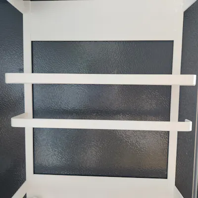 Customer home photo 2: Like the strong magnetic pates that can firmly attach to the fridge. The light wooden colour handles is my favourite design too.