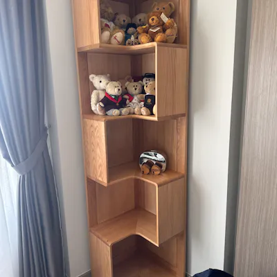 Customer home photo 1: Fits perfectly at the corner of my small flat. Also able to accommodate my bears and books.