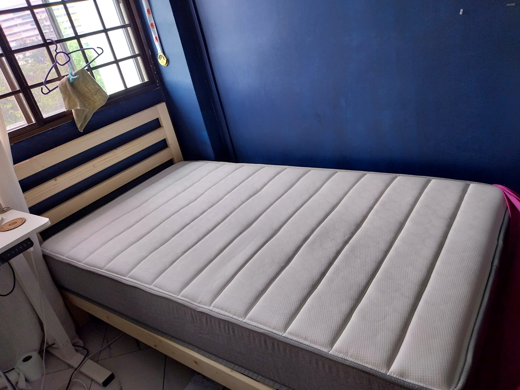Customer home photo 5: Like the colour of the frame